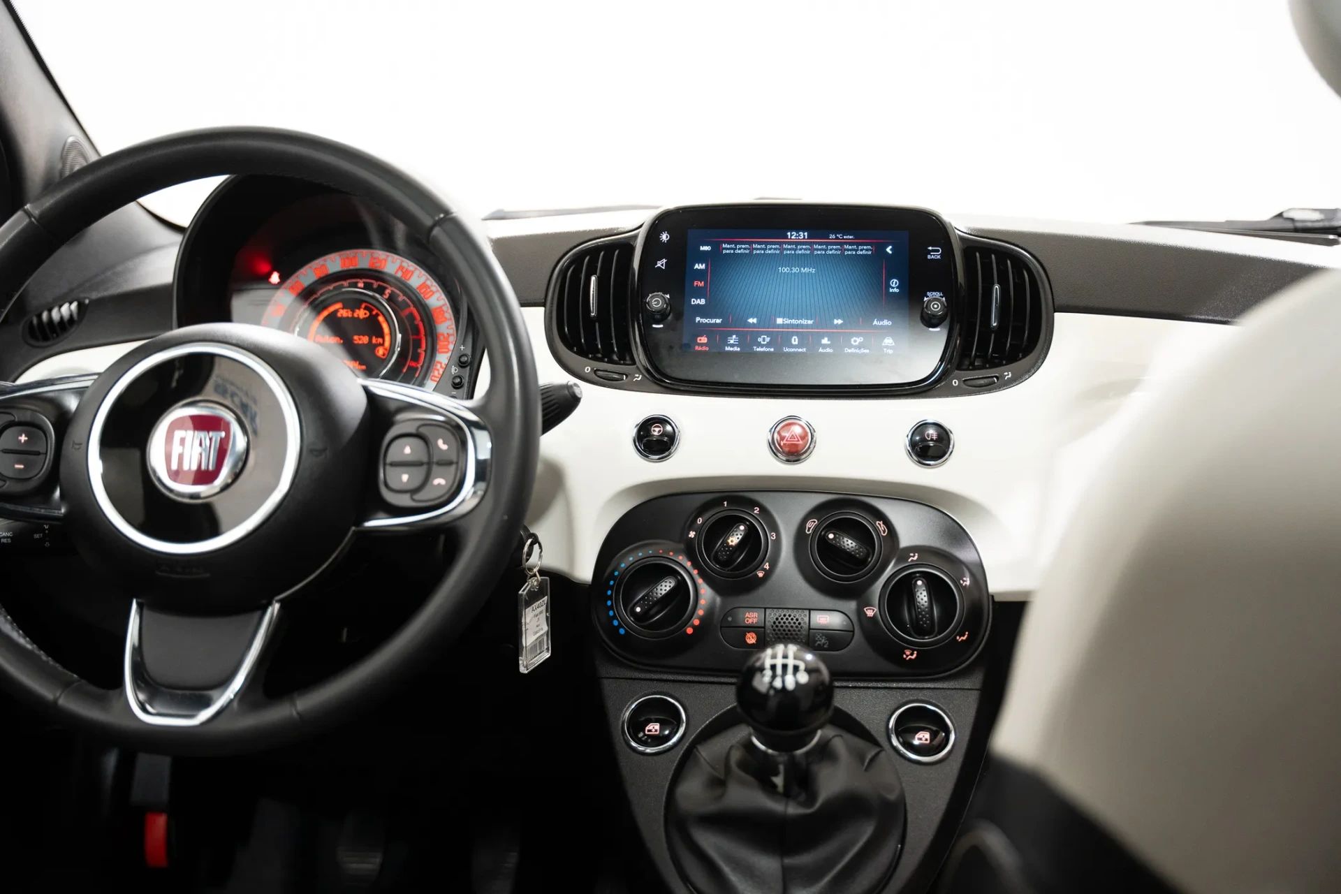 Fiat 500 1.0 Hybrid Dolcevita 11