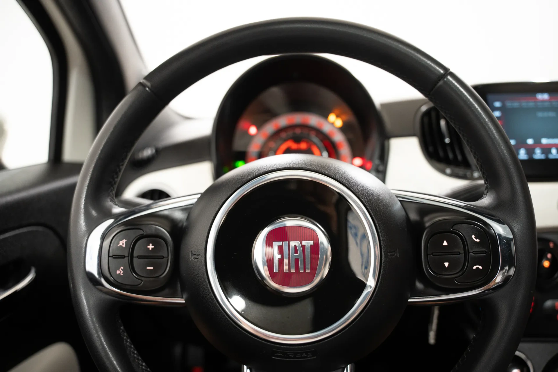 Fiat 500 1.0 Hybrid Dolcevita 14