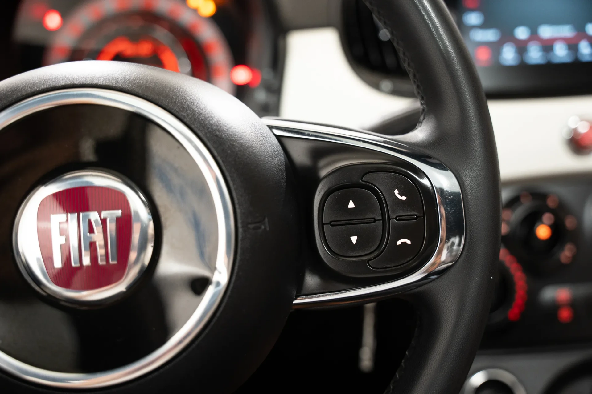 Fiat 500 1.0 Hybrid Dolcevita 15