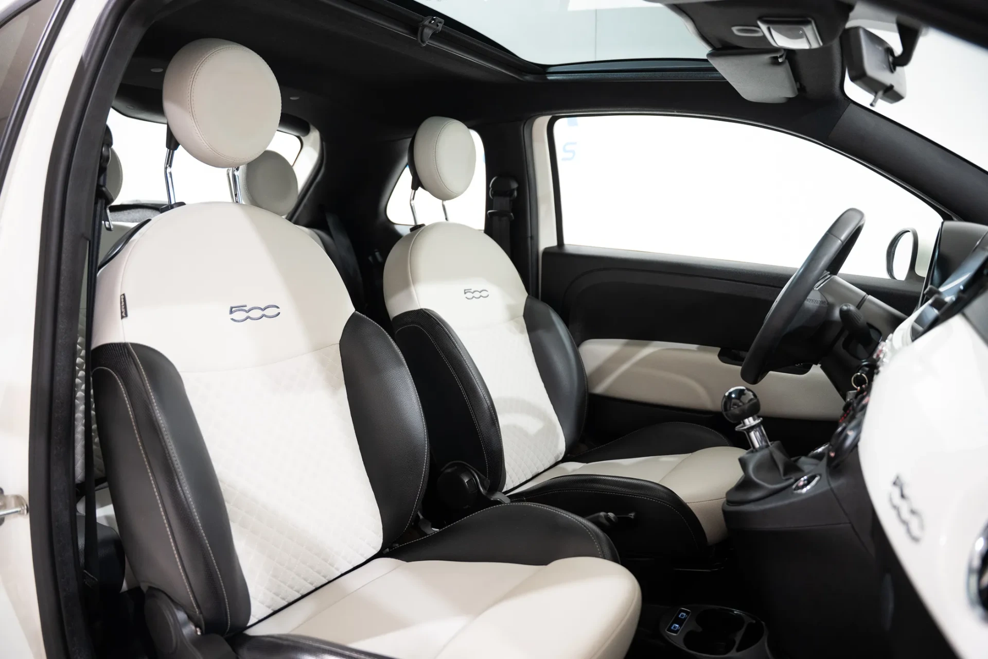 Fiat 500 1.0 Hybrid Dolcevita 20