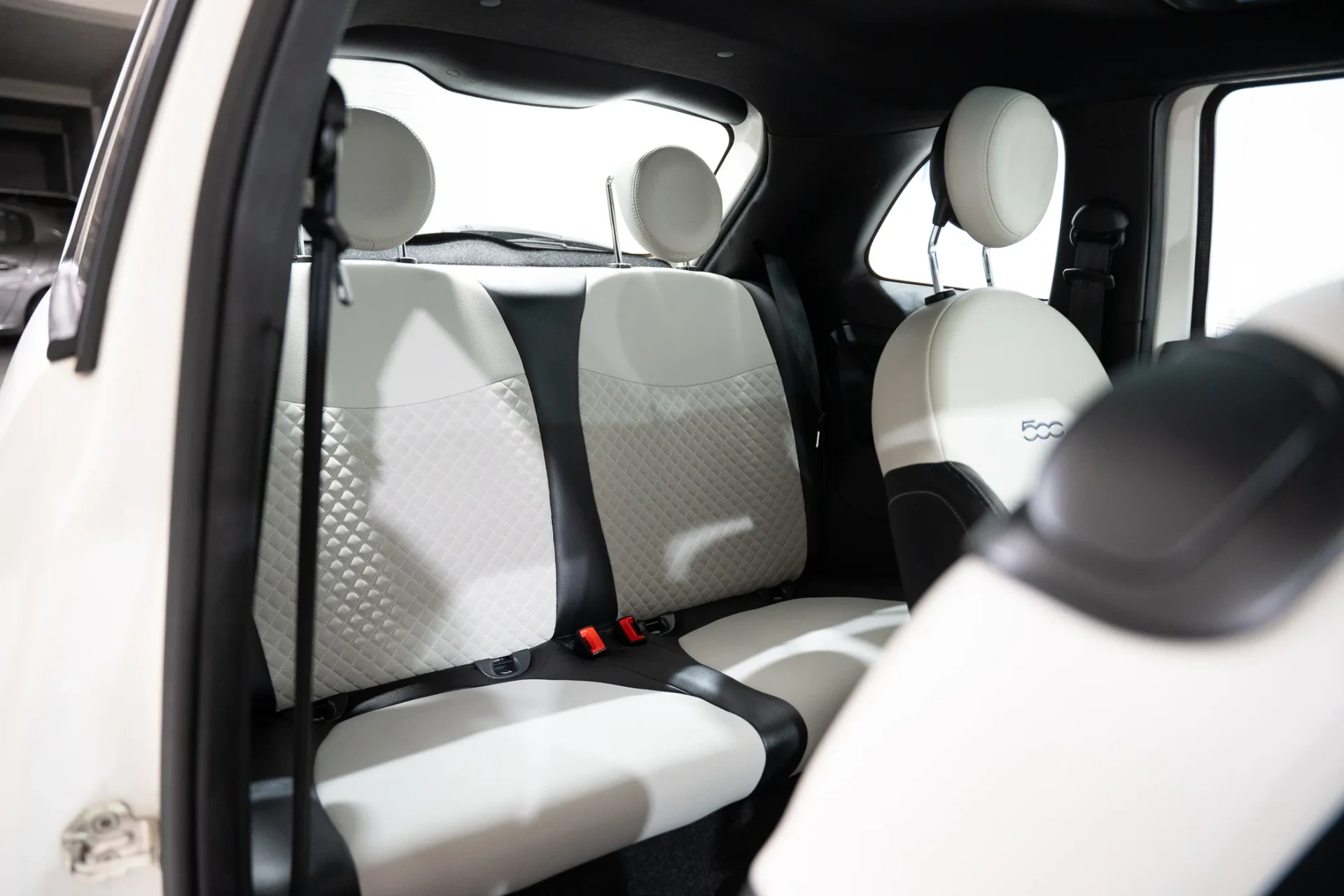 Fiat 500 1.0 Hybrid Dolcevita 21