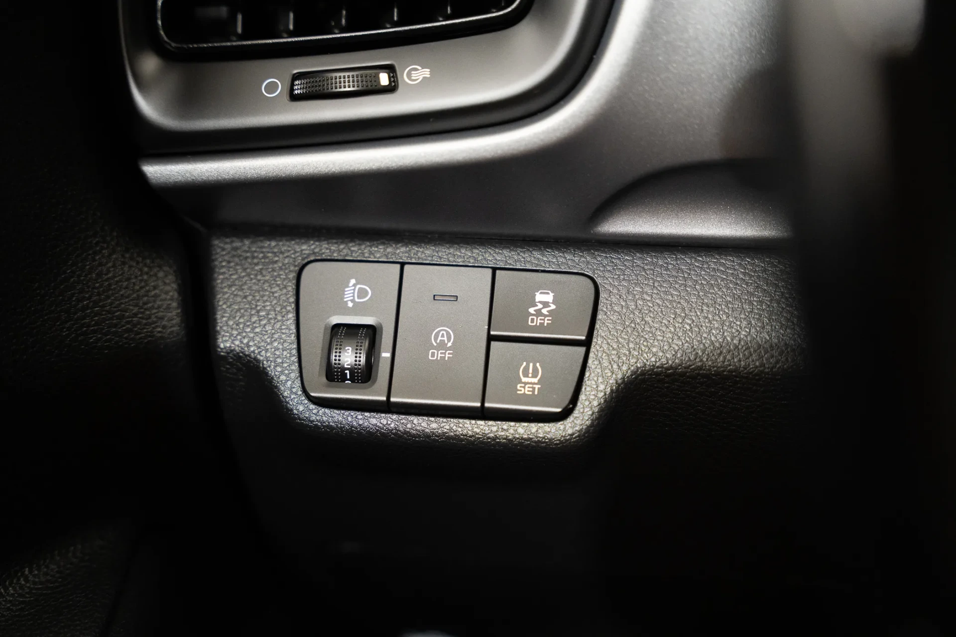 Kia Stonic 1.2 MPi Dynamic 12