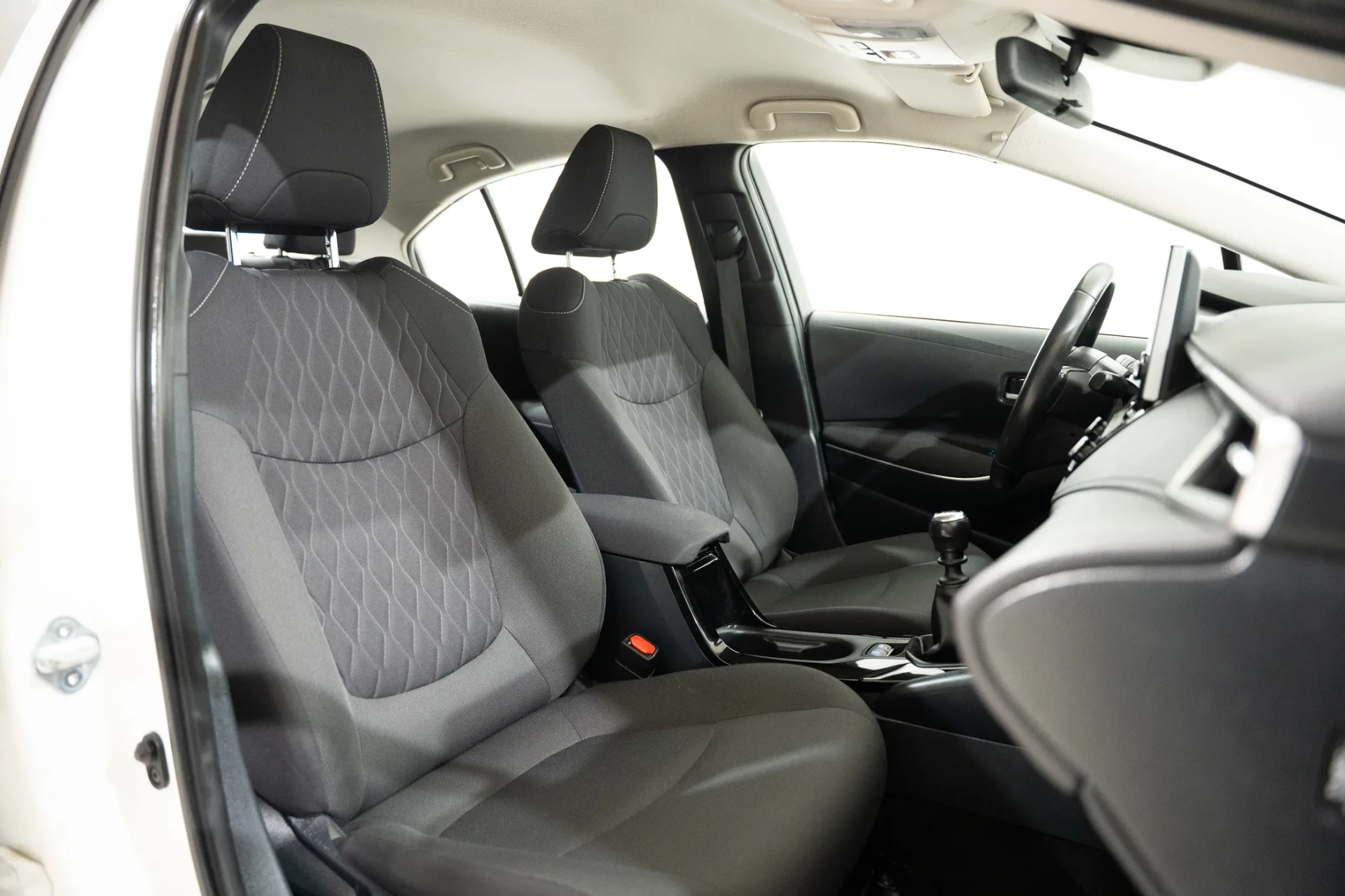 Toyota Corolla COMFORT 1.5 VVTi 24
