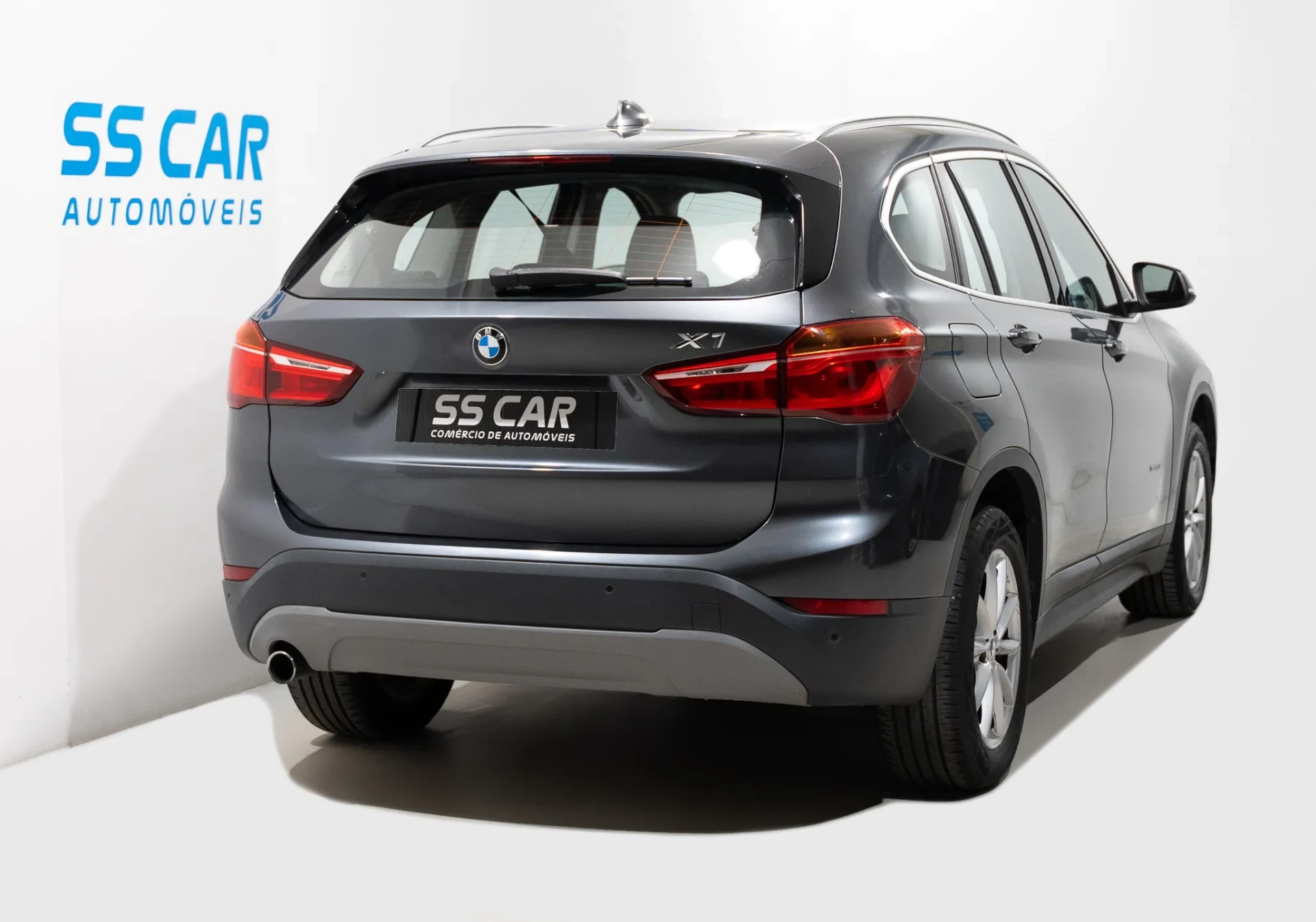 BMW X1 16 d sDrive Advantage 2