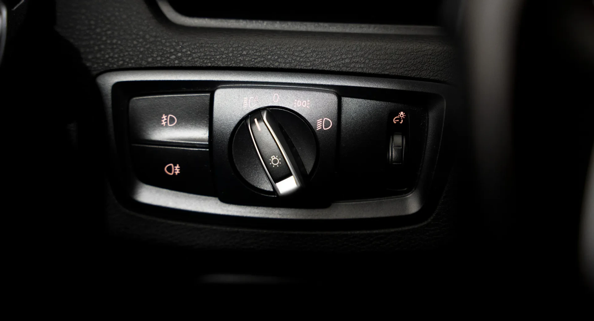 BMW X1 16 d sDrive Advantage 10