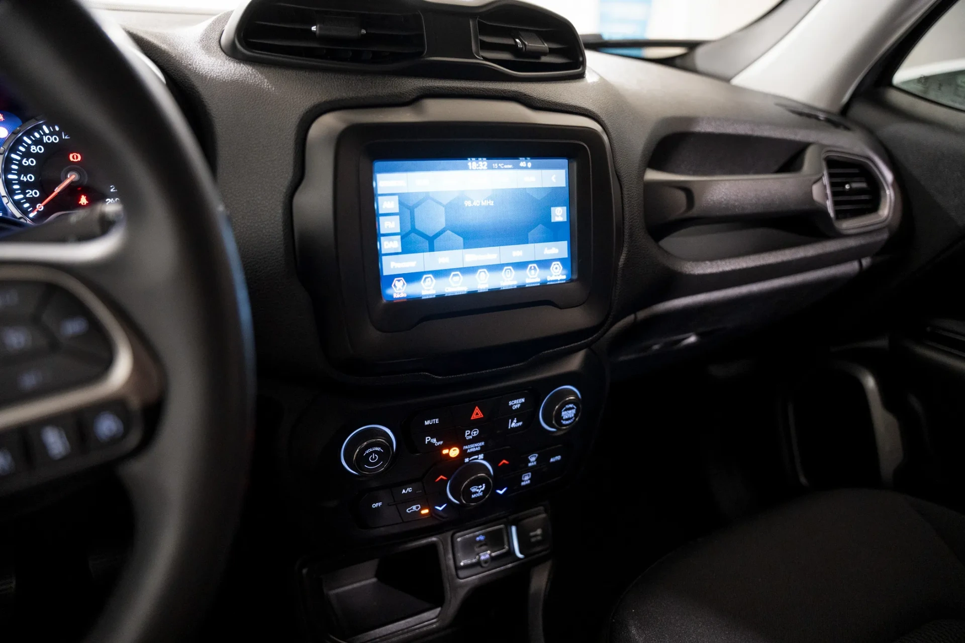 Jeep Renegade 1.0 T Limited 4