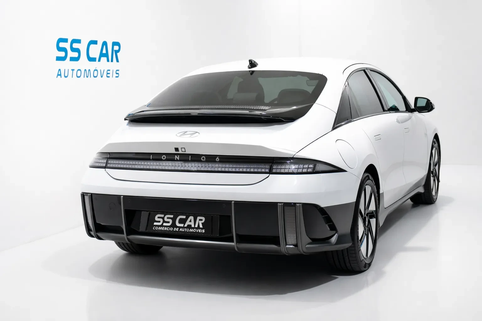 Hyundai Ioniq 6 77 kWh Premium 2