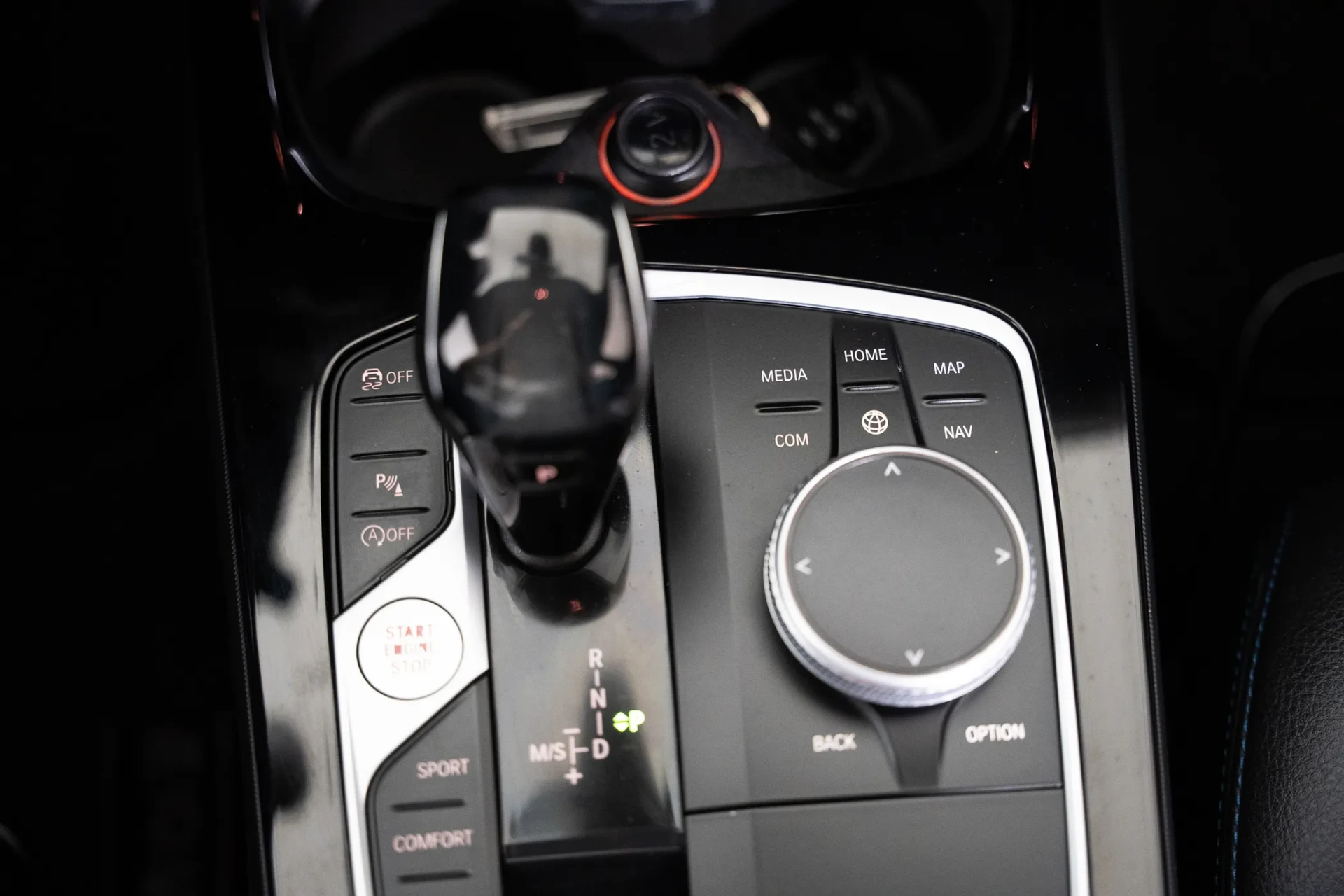 BMW 116 d Pack Desportivo M Auto 14
