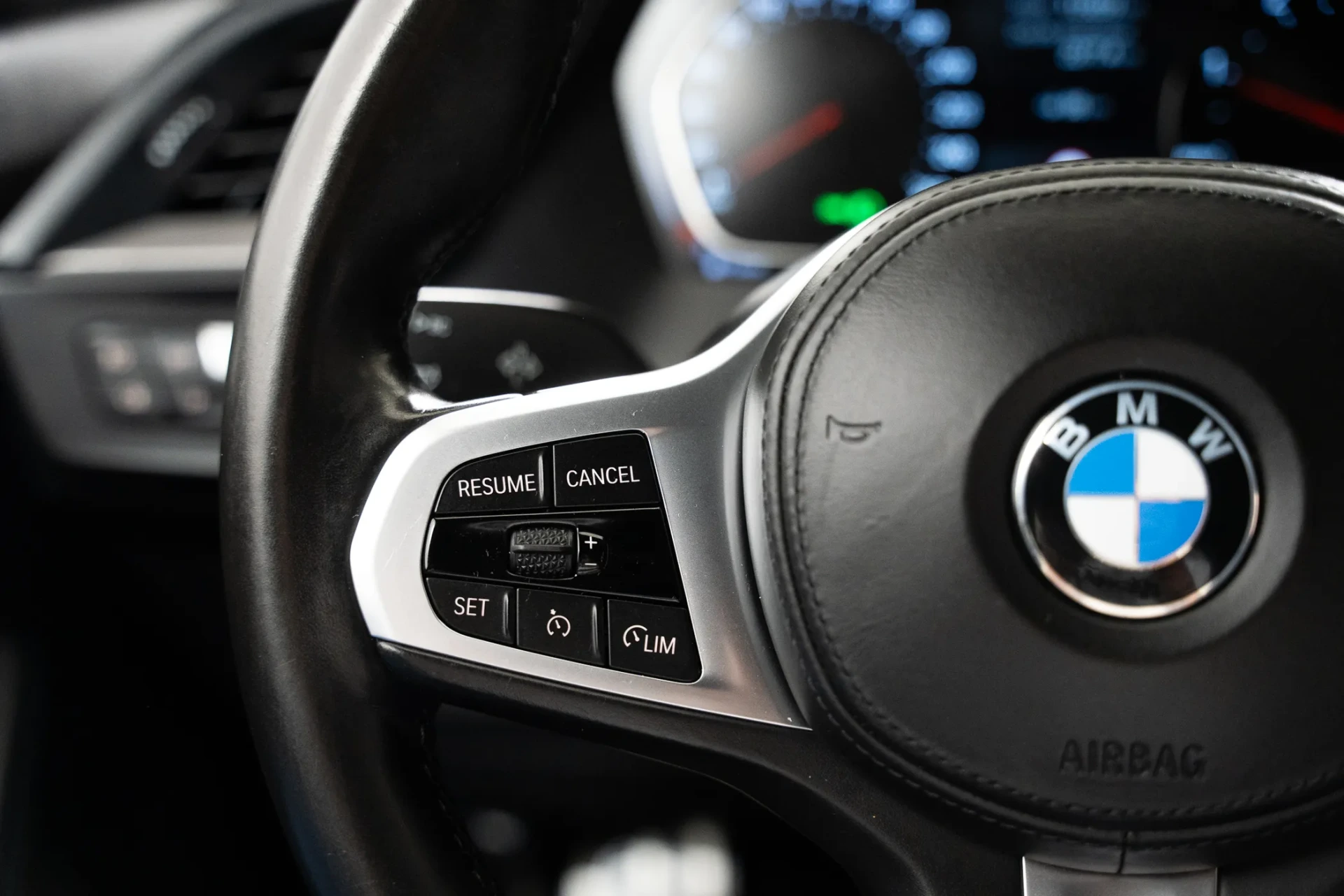 BMW 116 d Pack Desportivo M Auto 18