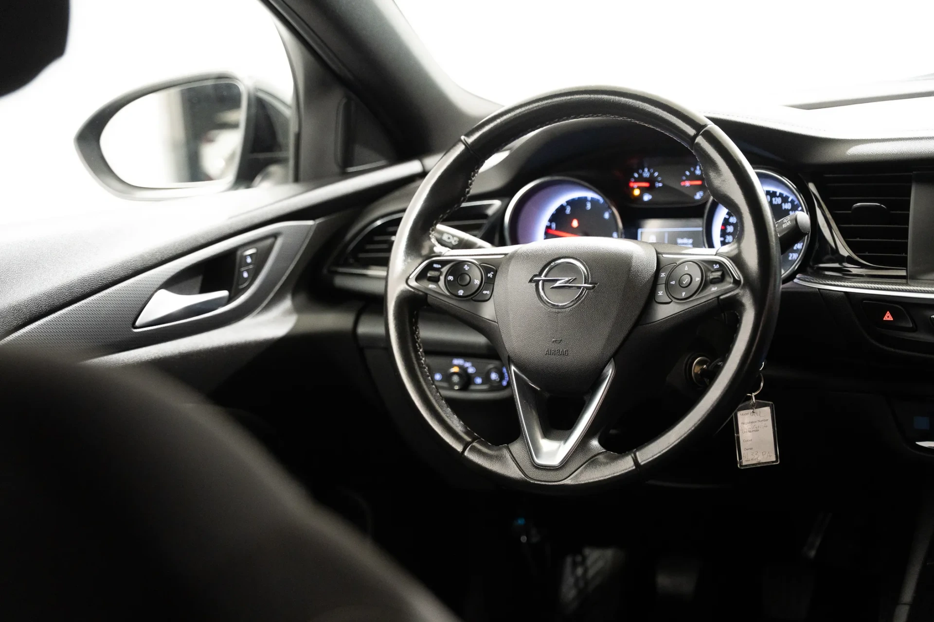 Opel Insignia Sports Tourer 1.5 D Business Edition 14