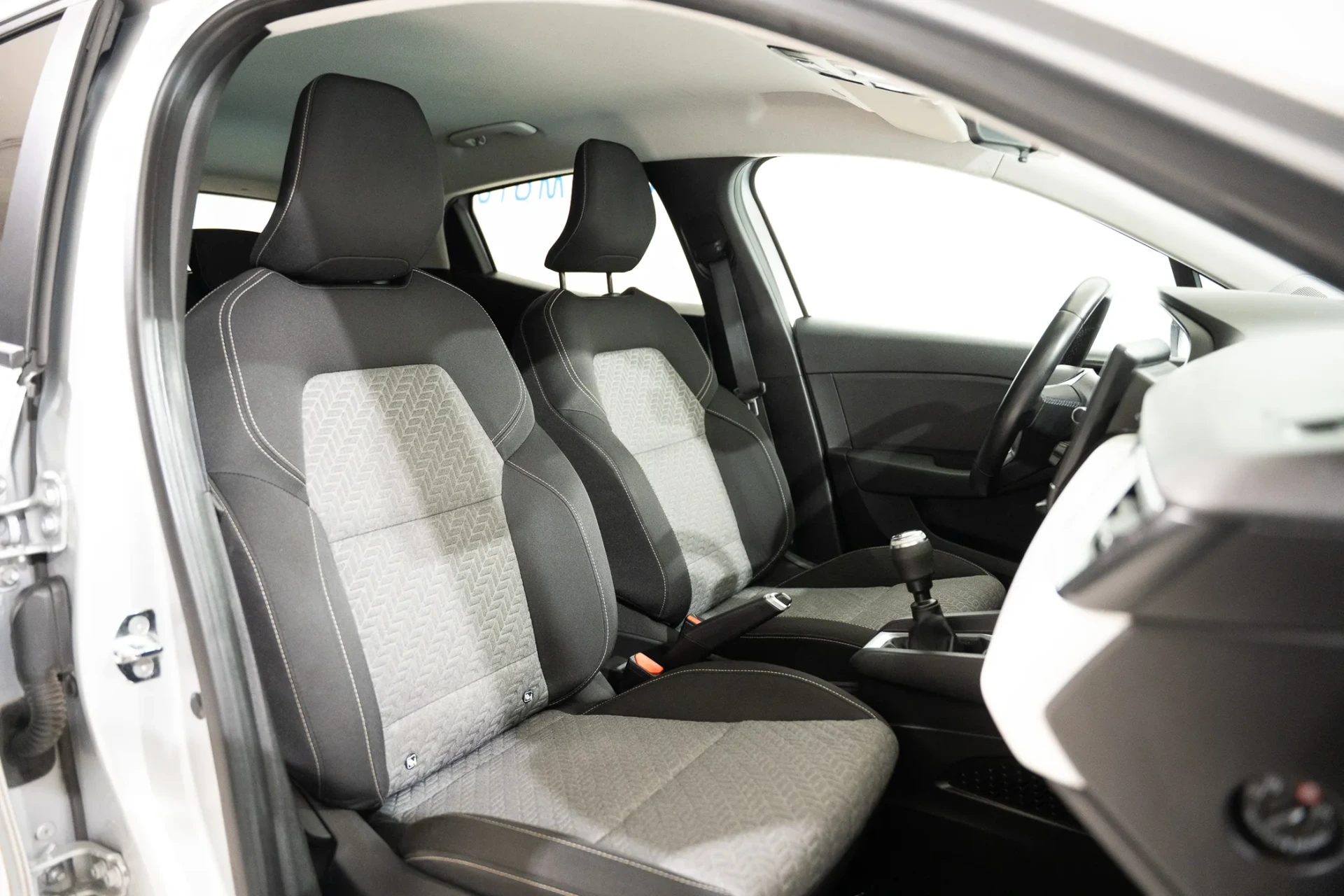 Renault Clio 1.0 TCe Limited 16