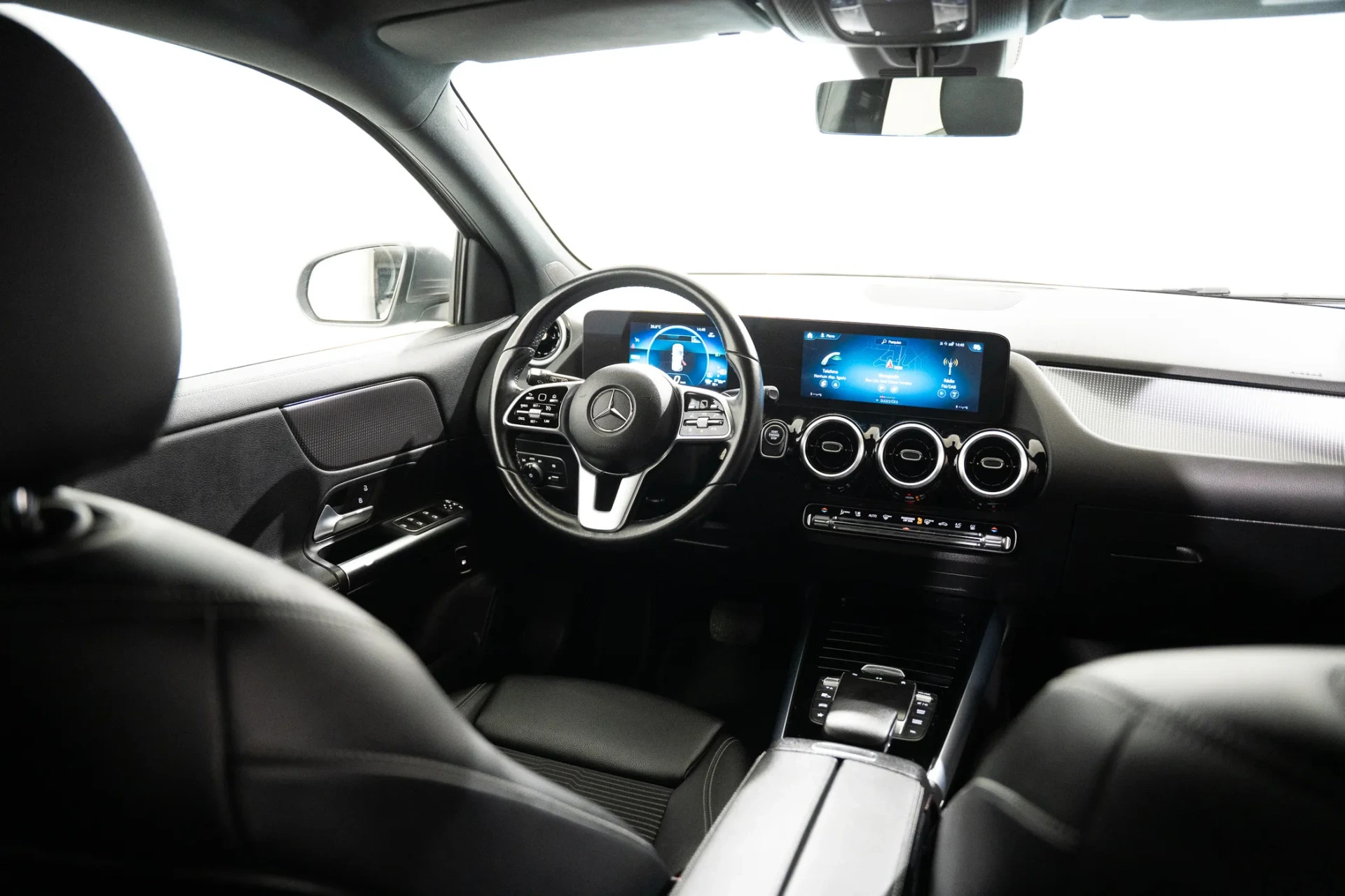 Mercedes-Benz GLA 250 e Progressive 8