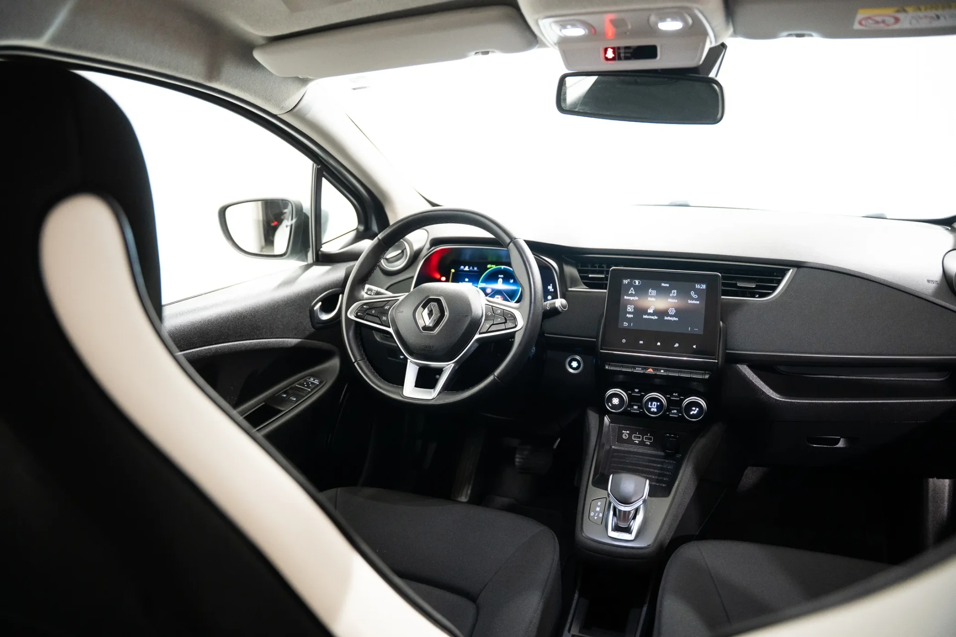 Renault Zoe (c/ Bateria) Zen 50 6