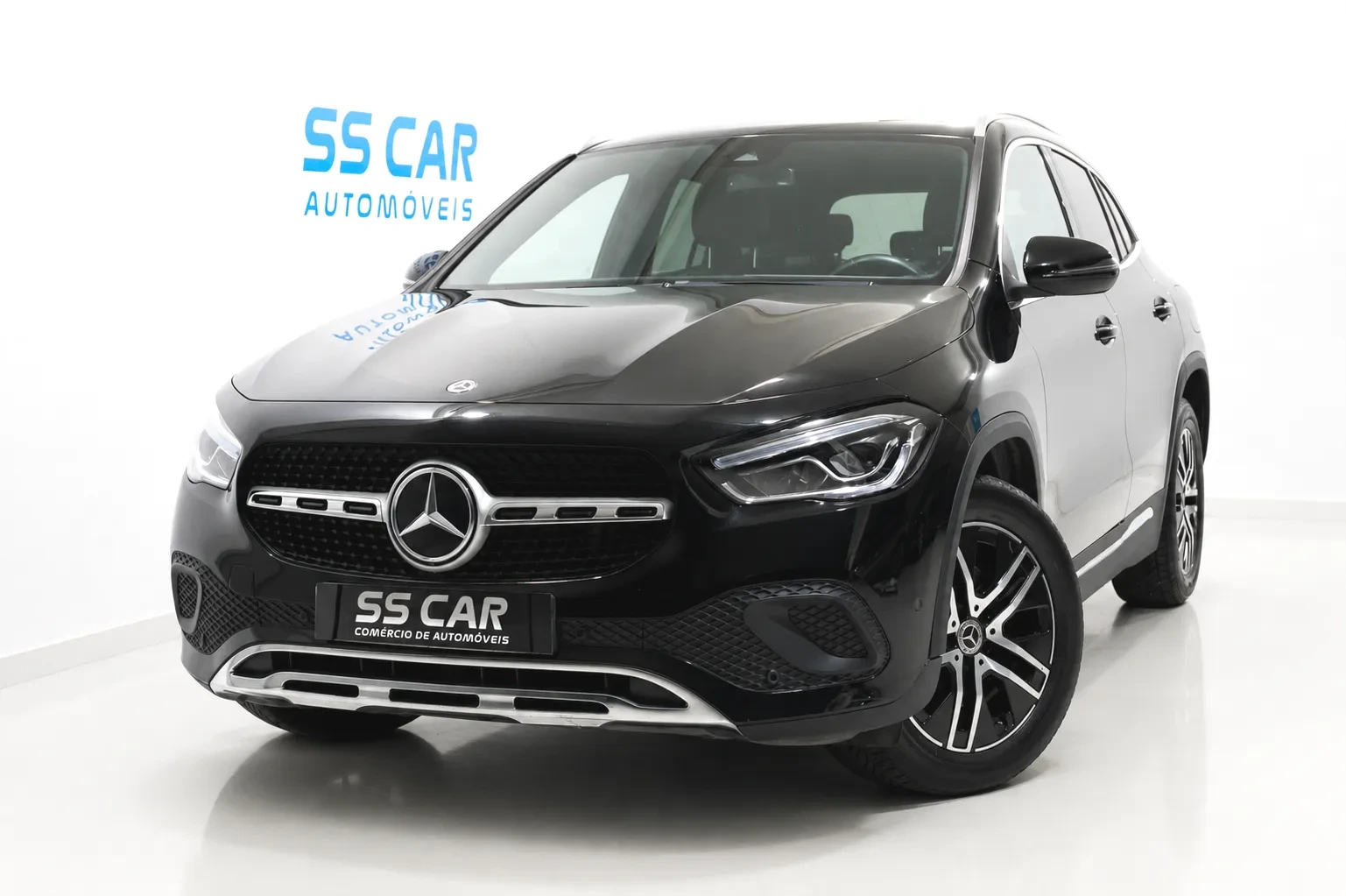 Mercedes-Benz GLA 250 e Progressive 1