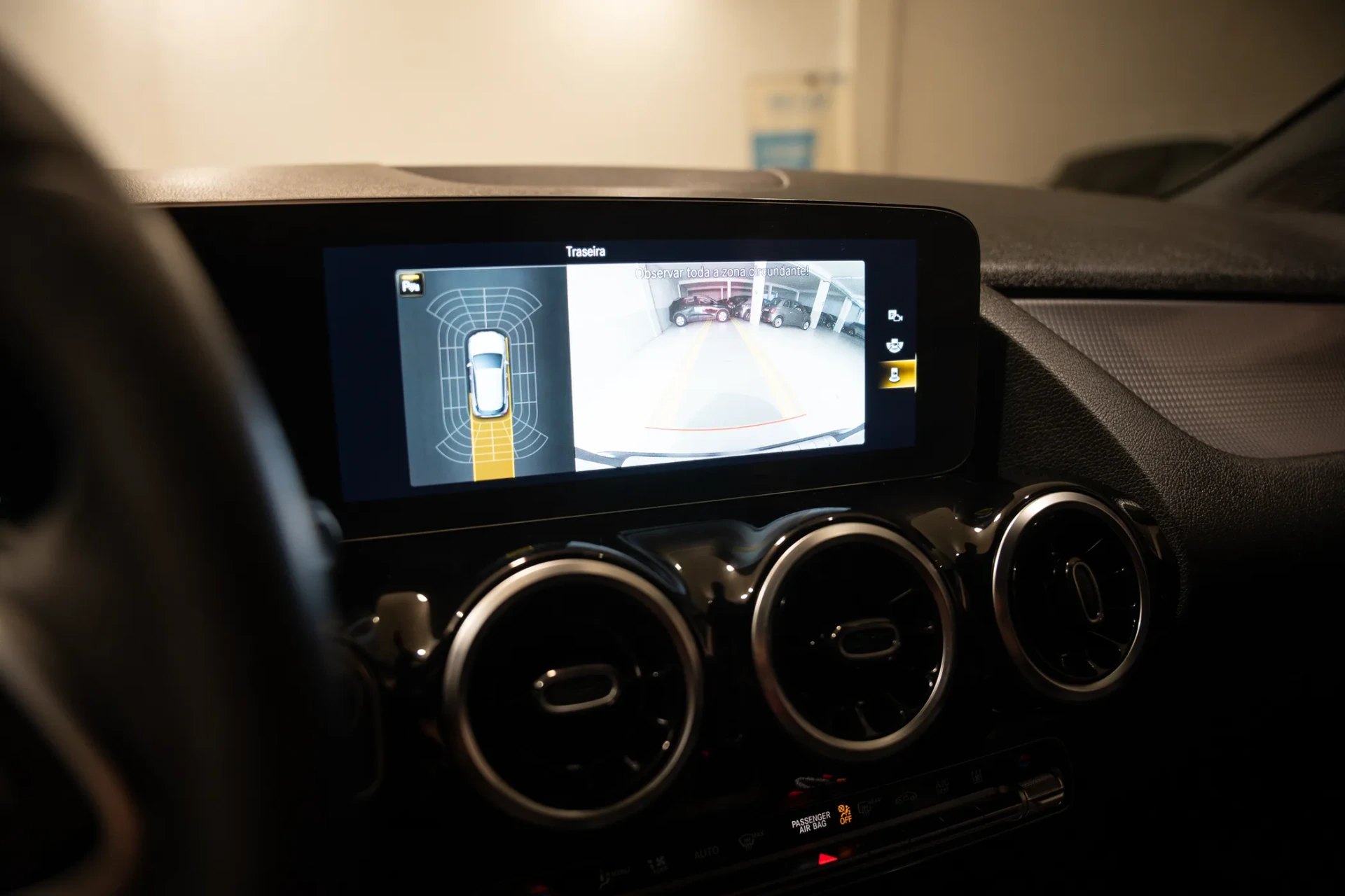 Mercedes-Benz GLA 250 e Progressive 13
