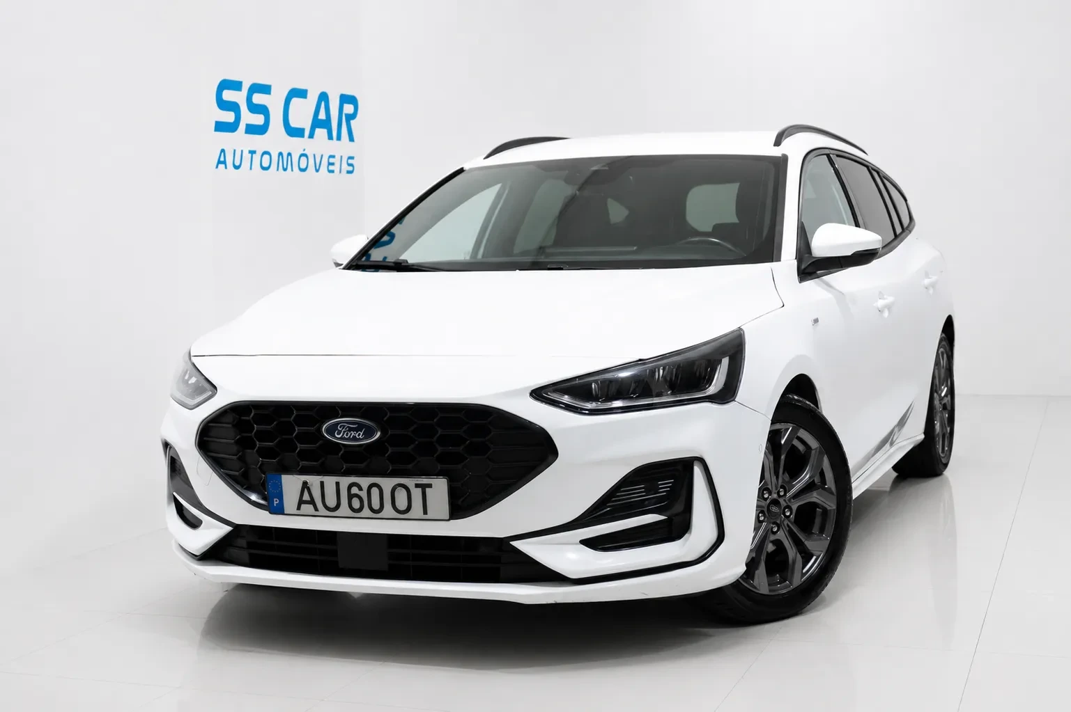Ford Focus SW 1.0 EcoBoost MHEV ST-Line X 1