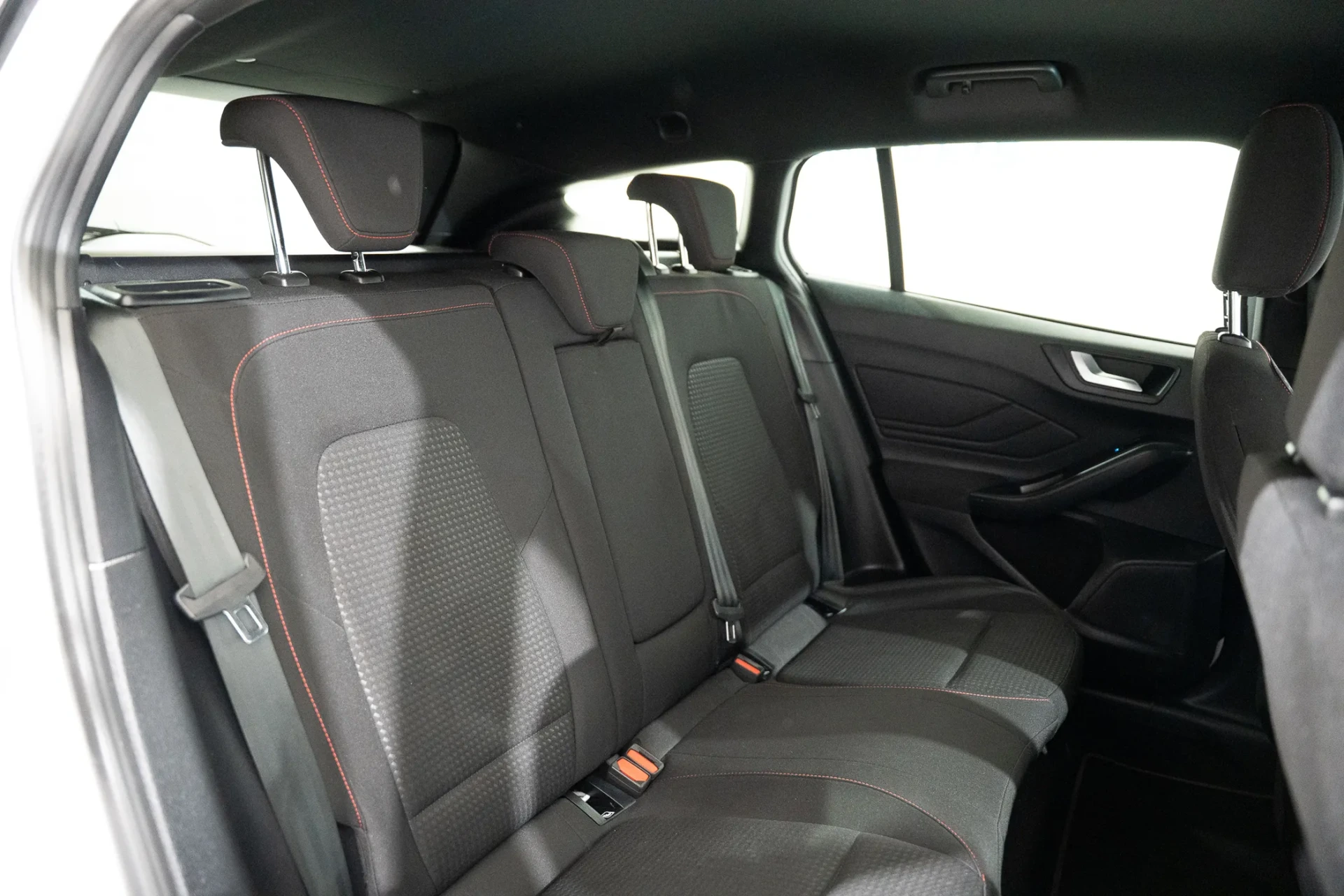 Ford Focus SW 1.0 EcoBoost MHEV ST-Line X 24