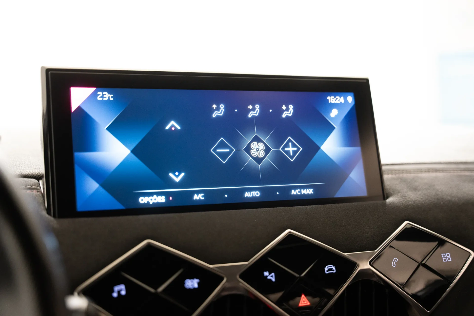 DS DS3 Crossback 1.2 PureTech Performance Line 13
