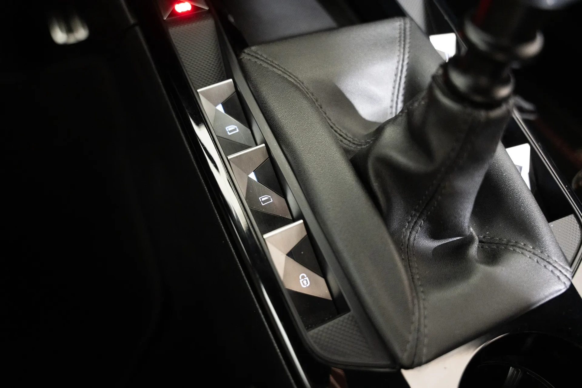 DS DS3 Crossback 1.2 PureTech Performance Line 17