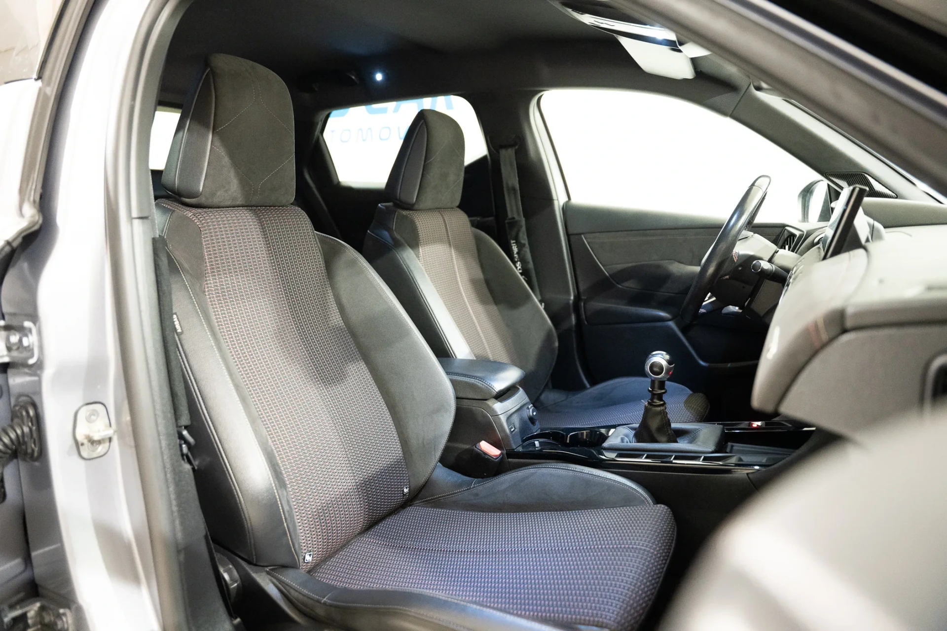 DS DS3 Crossback 1.2 PureTech Performance Line 24