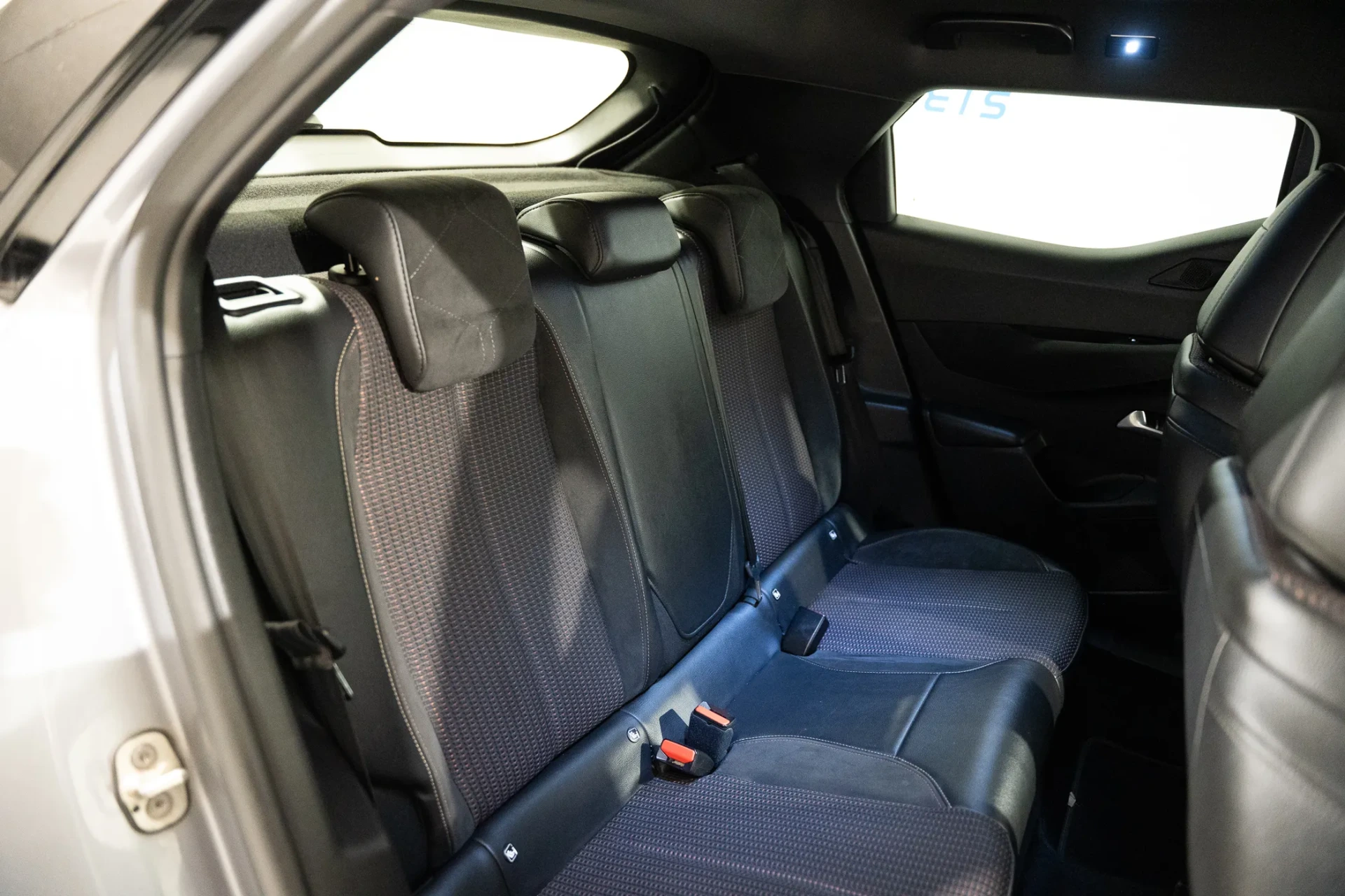 DS DS3 Crossback 1.2 PureTech Performance Line 25