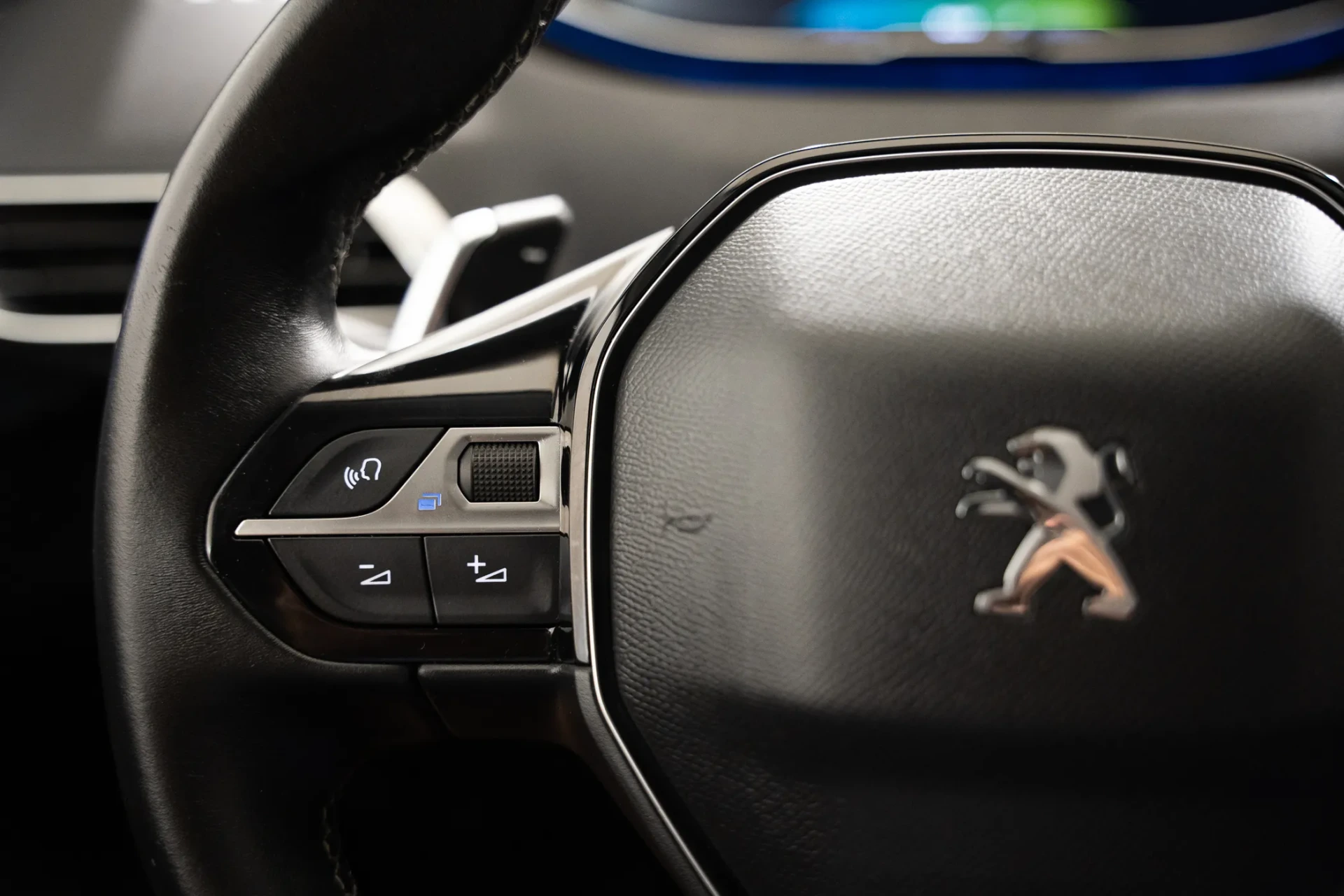 Peugeot 3008 1.6 Hybrid Allure Pack e-EAT8 23