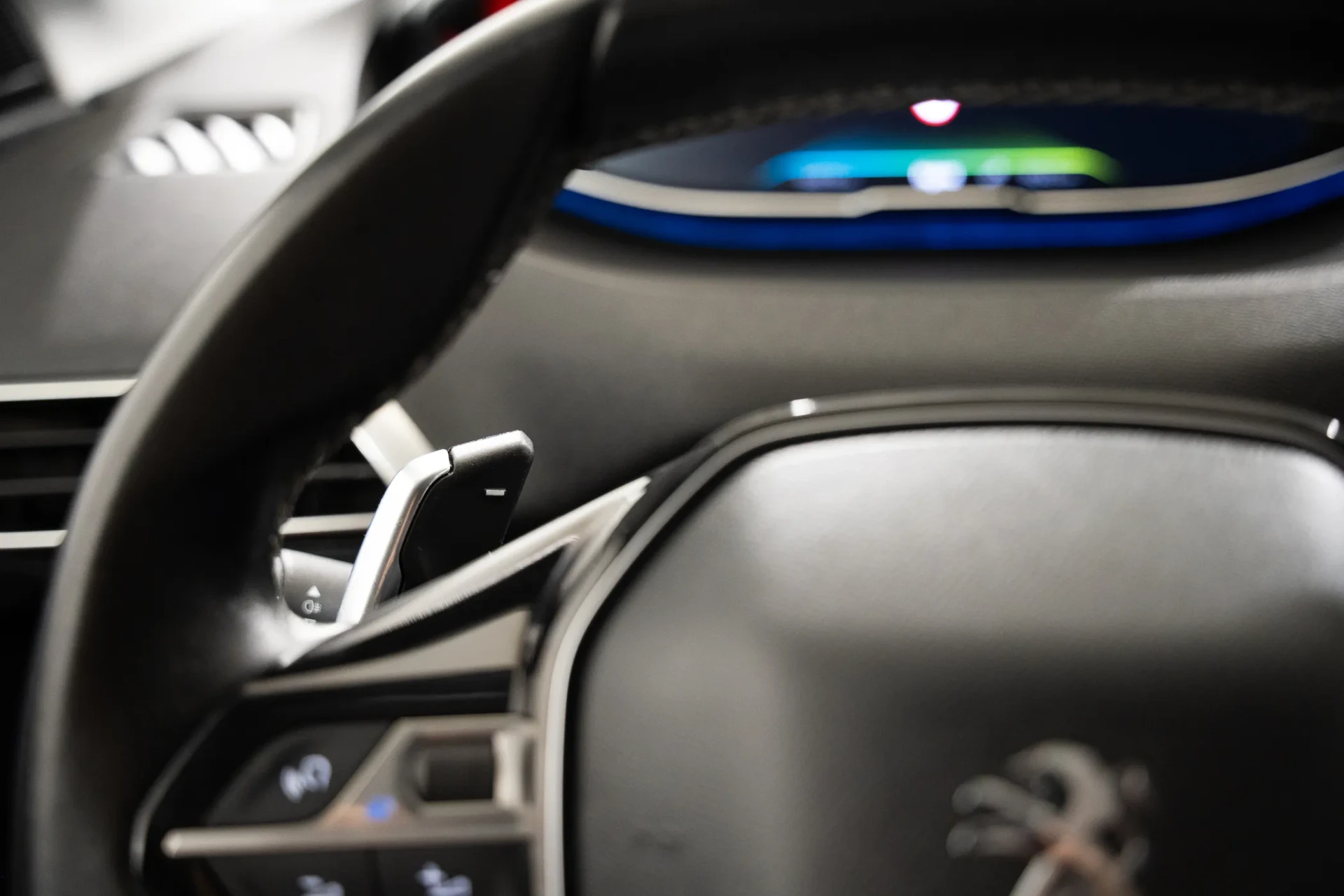 Peugeot 3008 1.6 Hybrid Allure Pack e-EAT8 26
