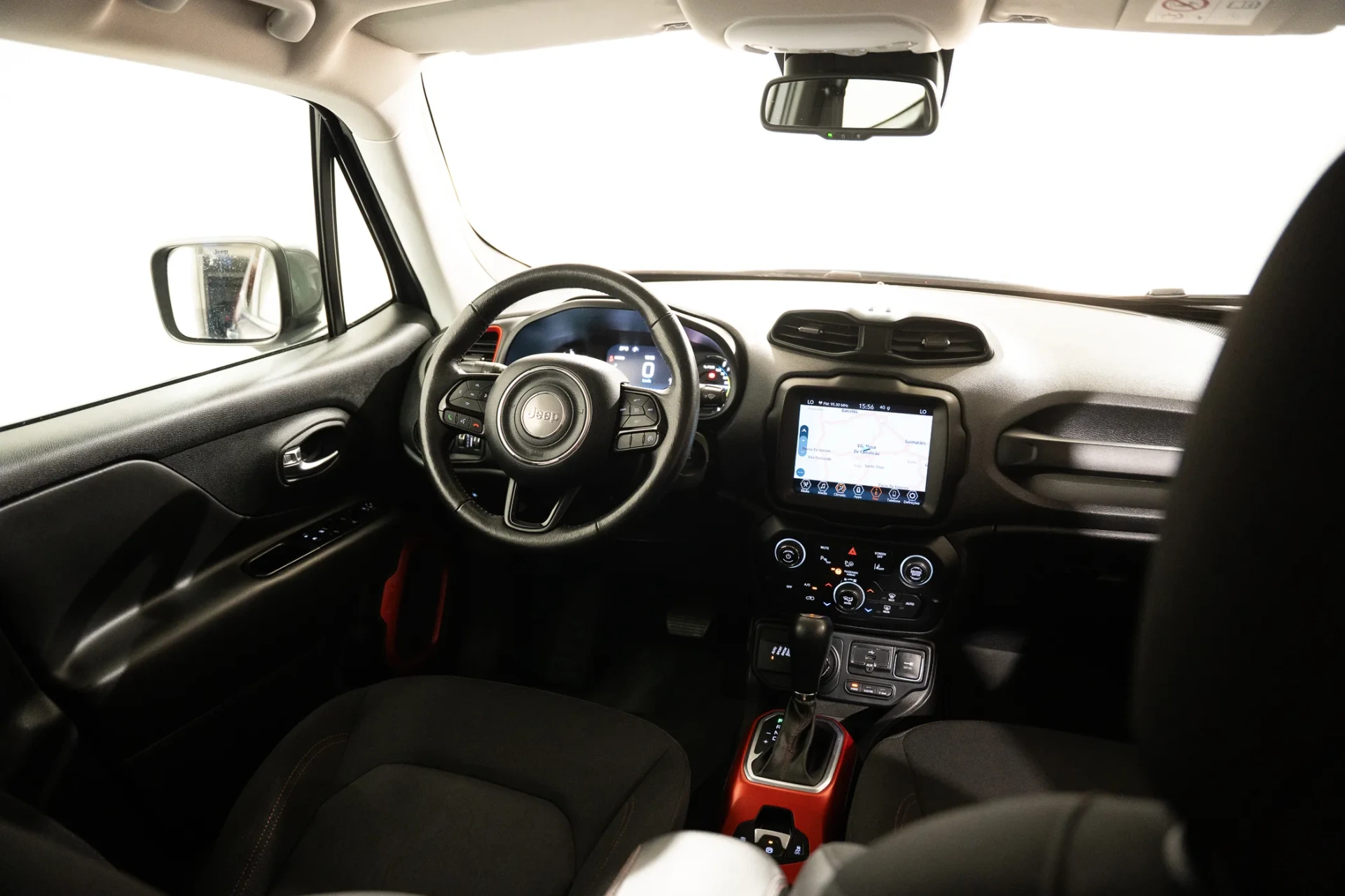 Jeep Renegade 1.3 TG Trailhawk 7