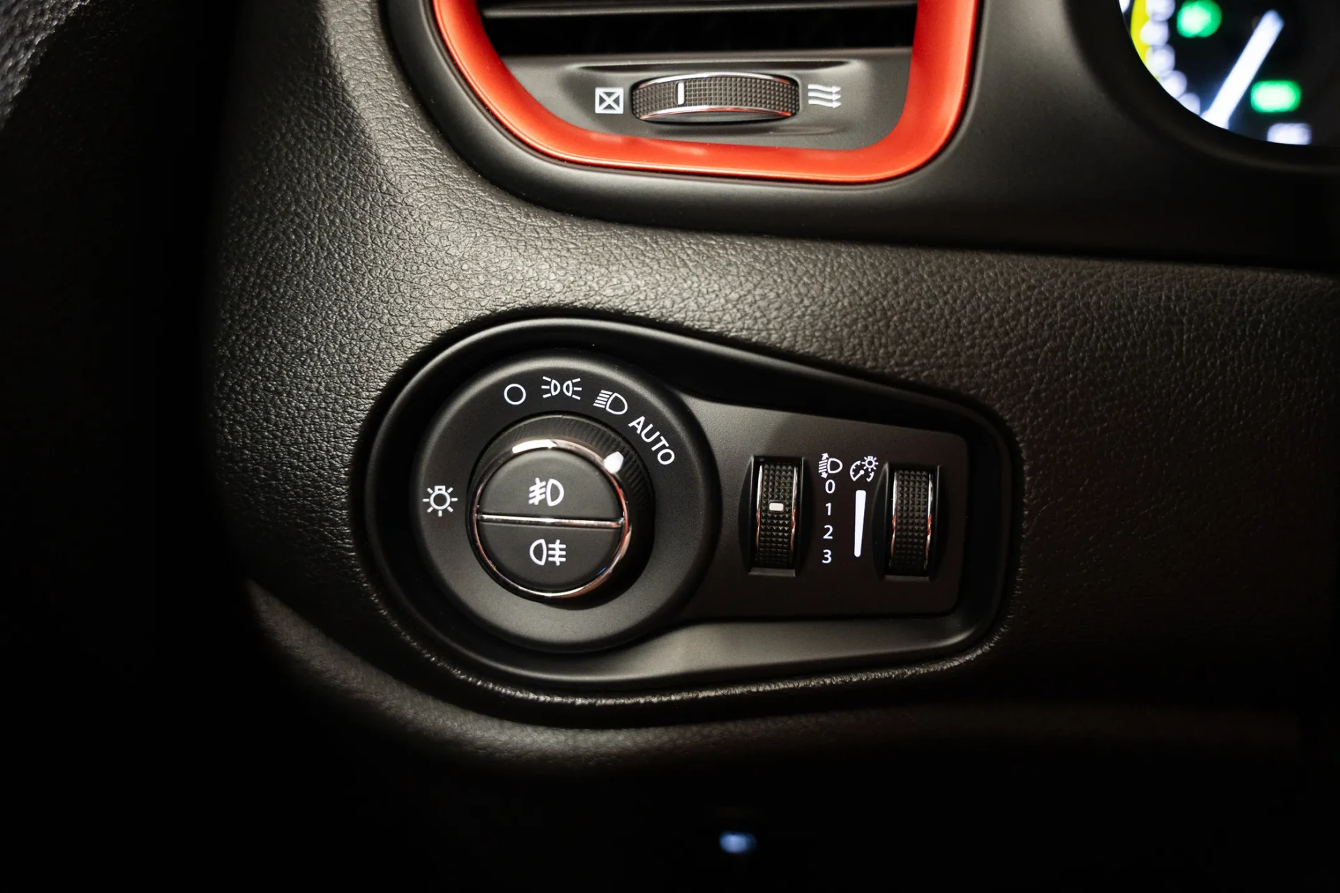 Jeep Renegade 1.3 TG Trailhawk 17
