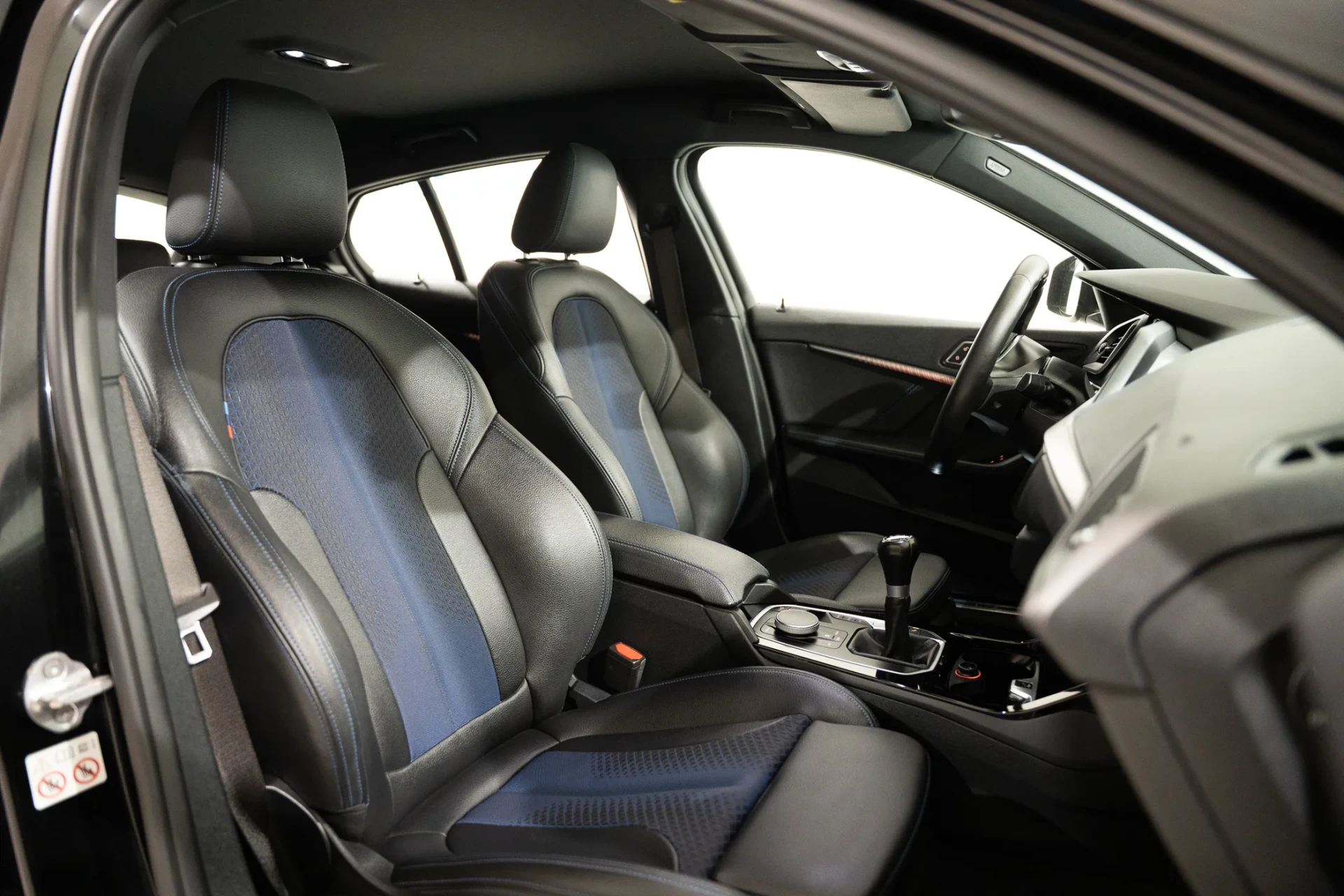 BMW 116 d Corporate Edition M 24