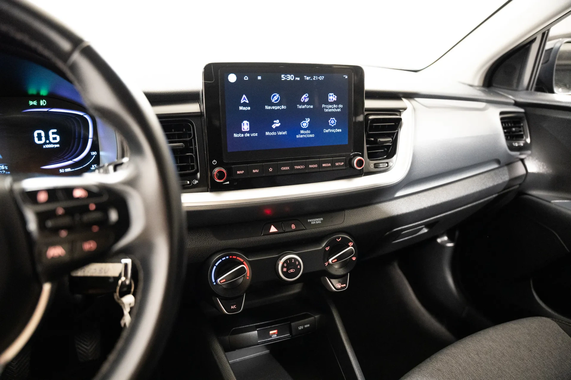 Kia Stonic 1.2 MPi Dynamic 10