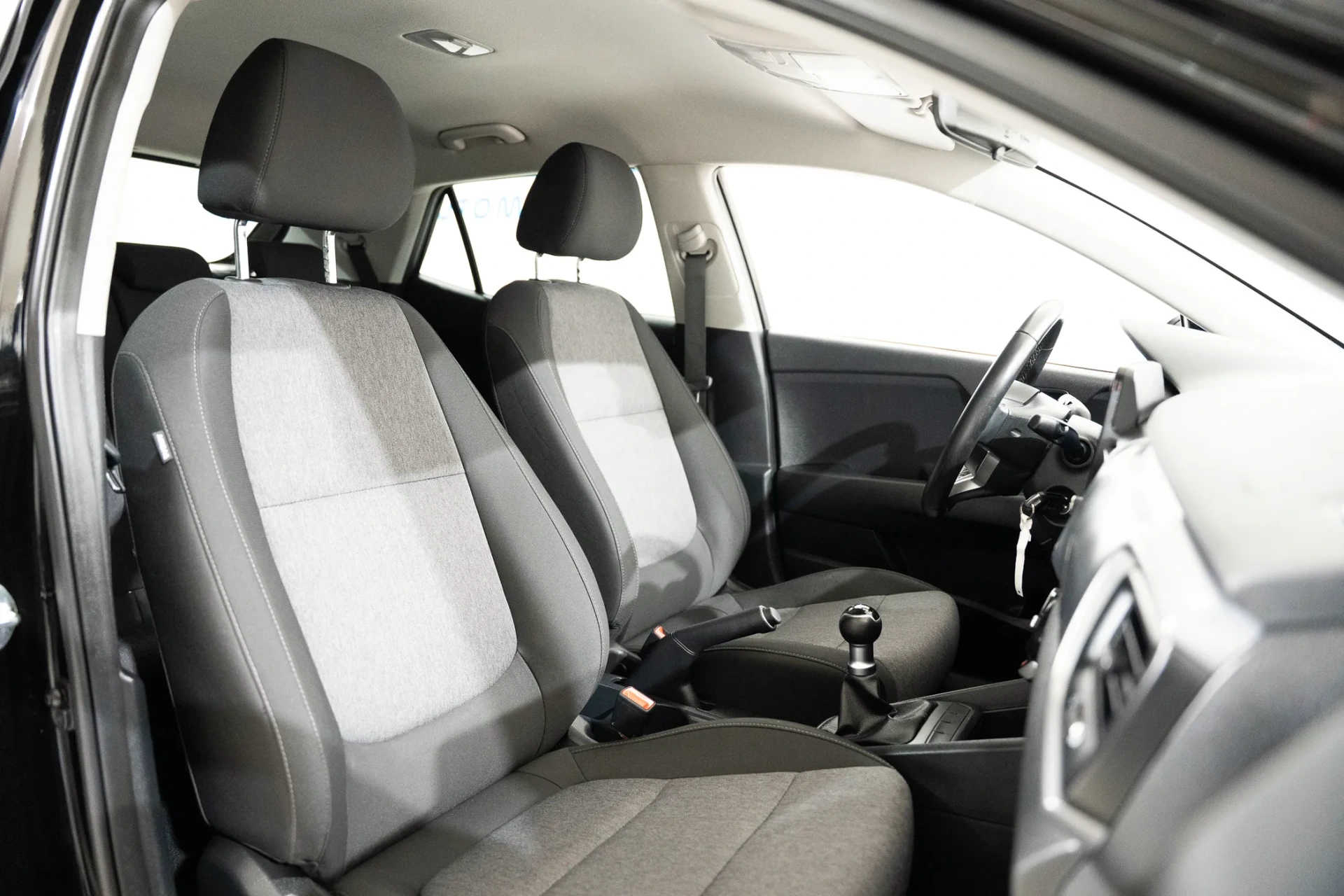 Kia Stonic 1.2 MPi Dynamic 22