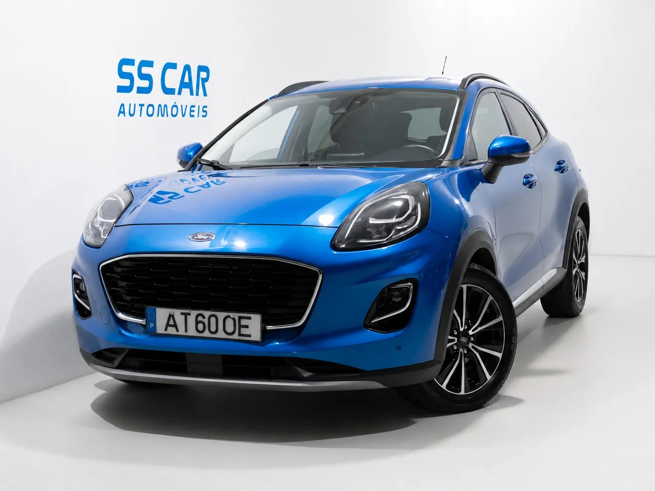 Ford Puma 1.0 EcoBoost MHEV Titanium Design 1