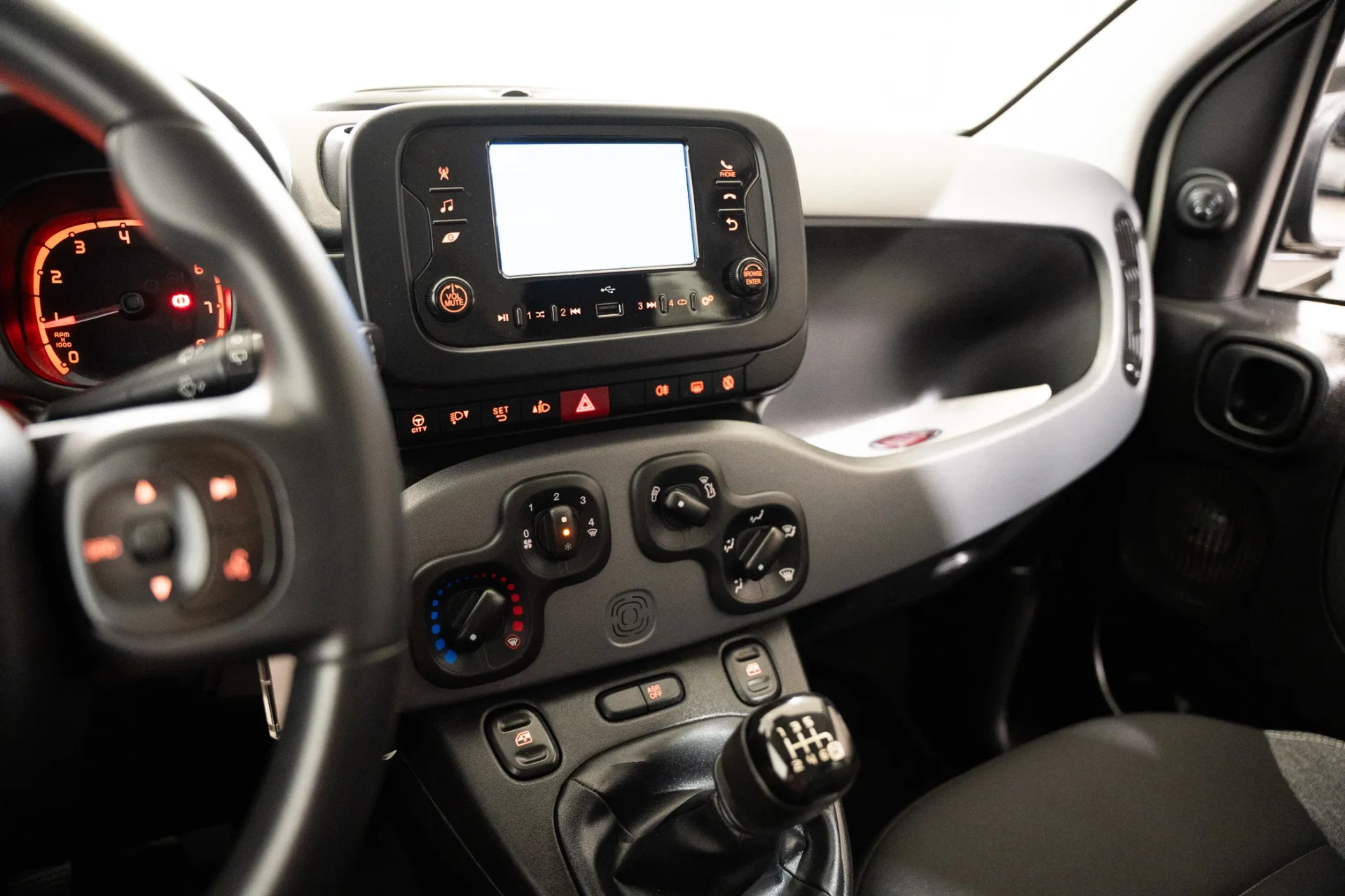 Fiat Panda 1.0 Hybrid City Life 16