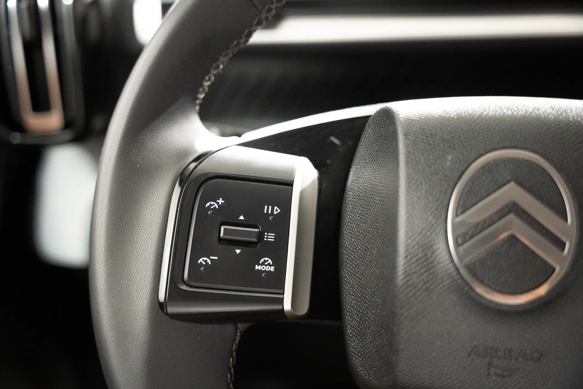 Citroen e-C3 44 kWh Autonomia Conforto Max 14