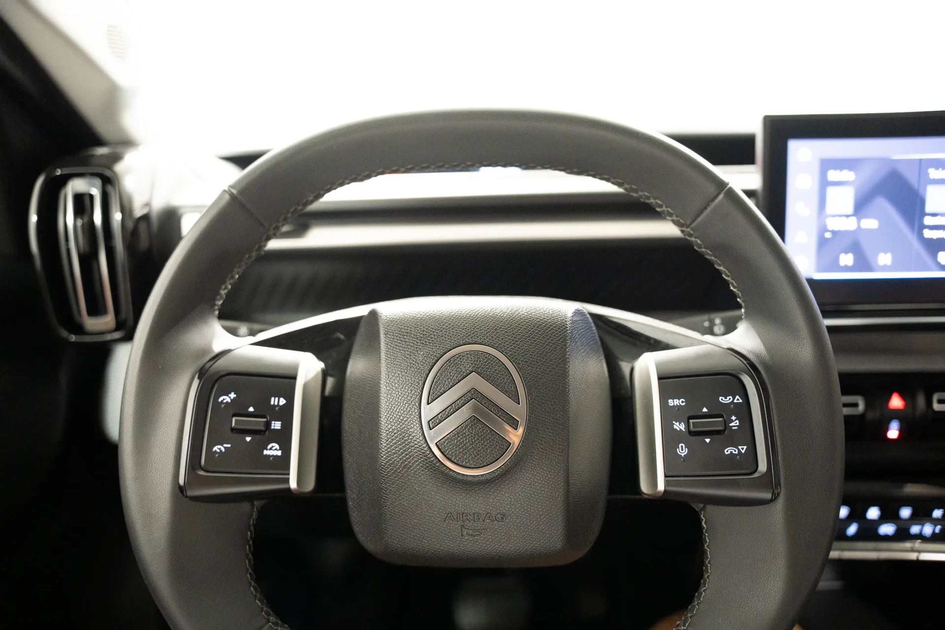 Citroen e-C3 44 kWh Autonomia Conforto Max 15