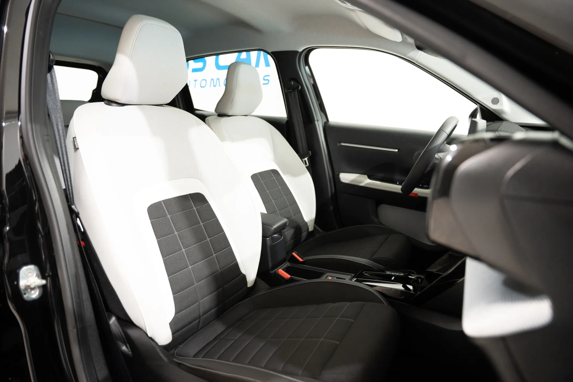 Citroen e-C3 44 kWh Autonomia Conforto Max 25