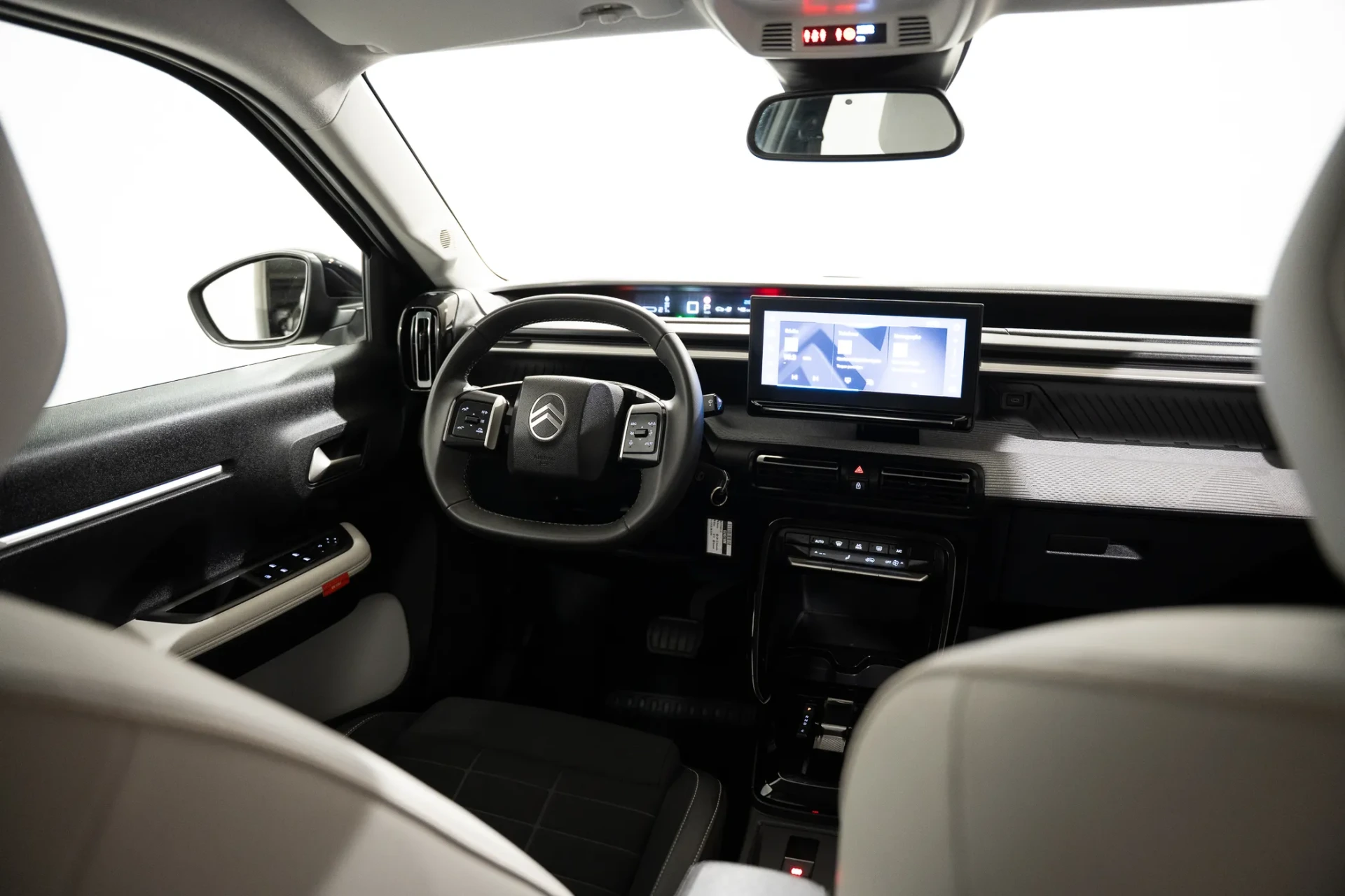 Citroen e-C3 44 kWh Autonomia Conforto Max 9