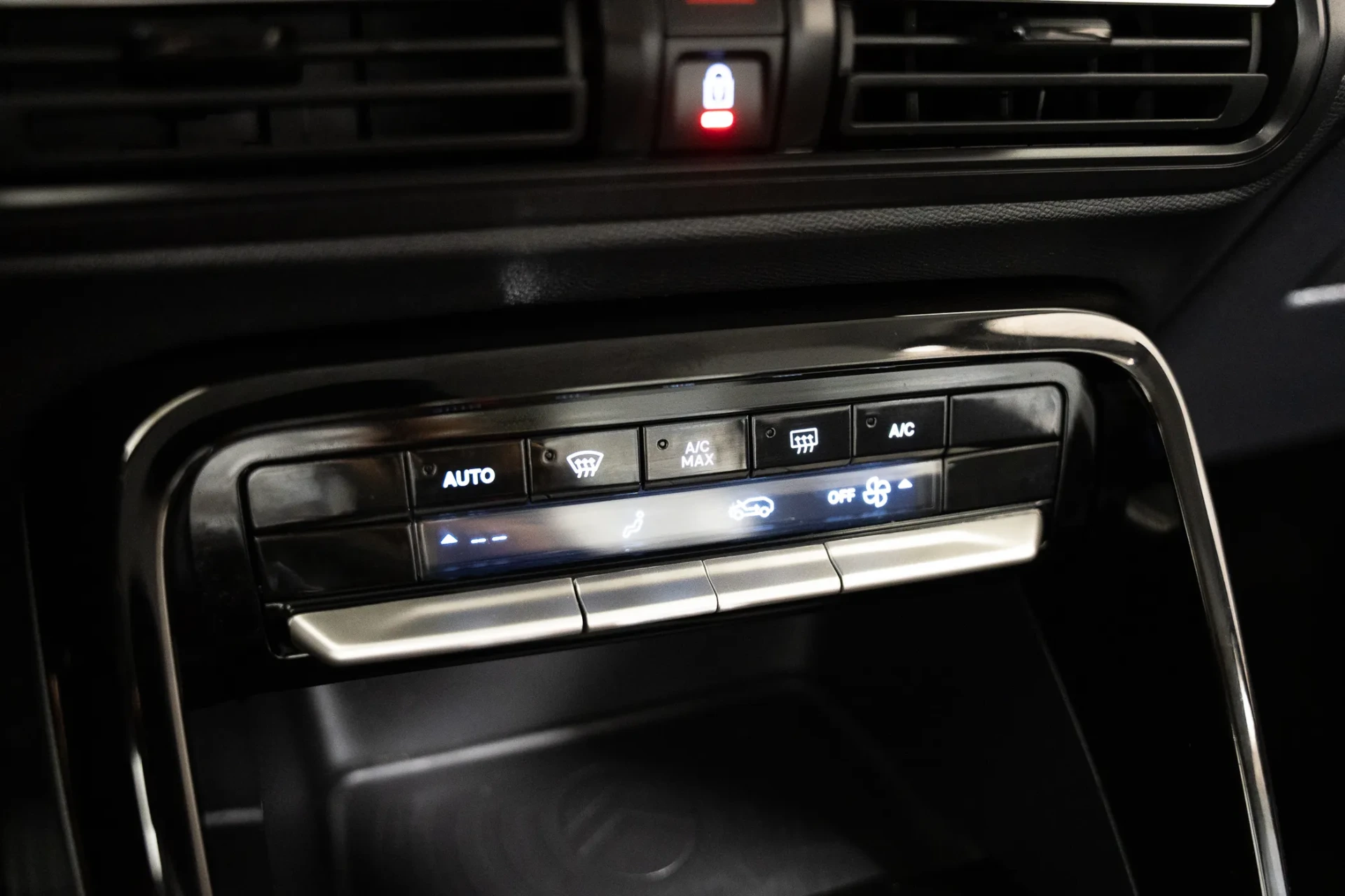 Citroen e-C3 44 kWh Autonomia Conforto Max 22