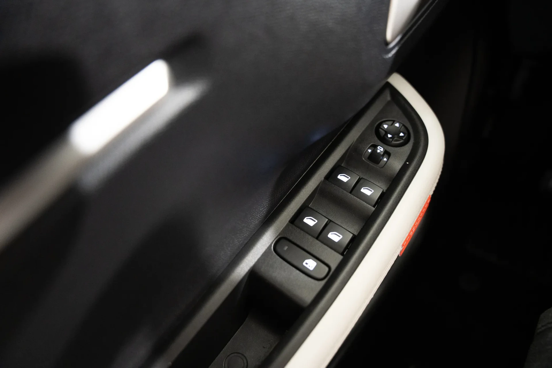 Citroen e-C3 44 kWh Autonomia Conforto Max 25