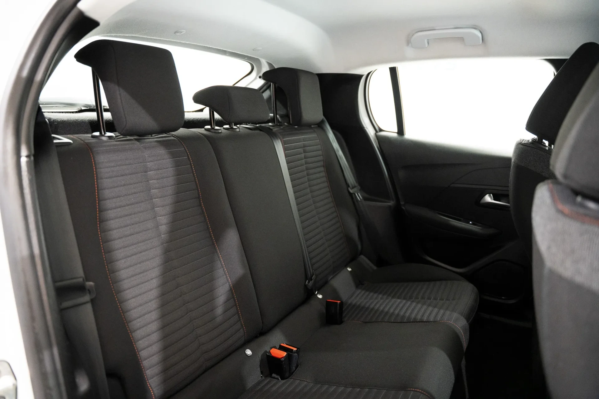 Peugeot 208 1.2 PureTech Active Pack 9