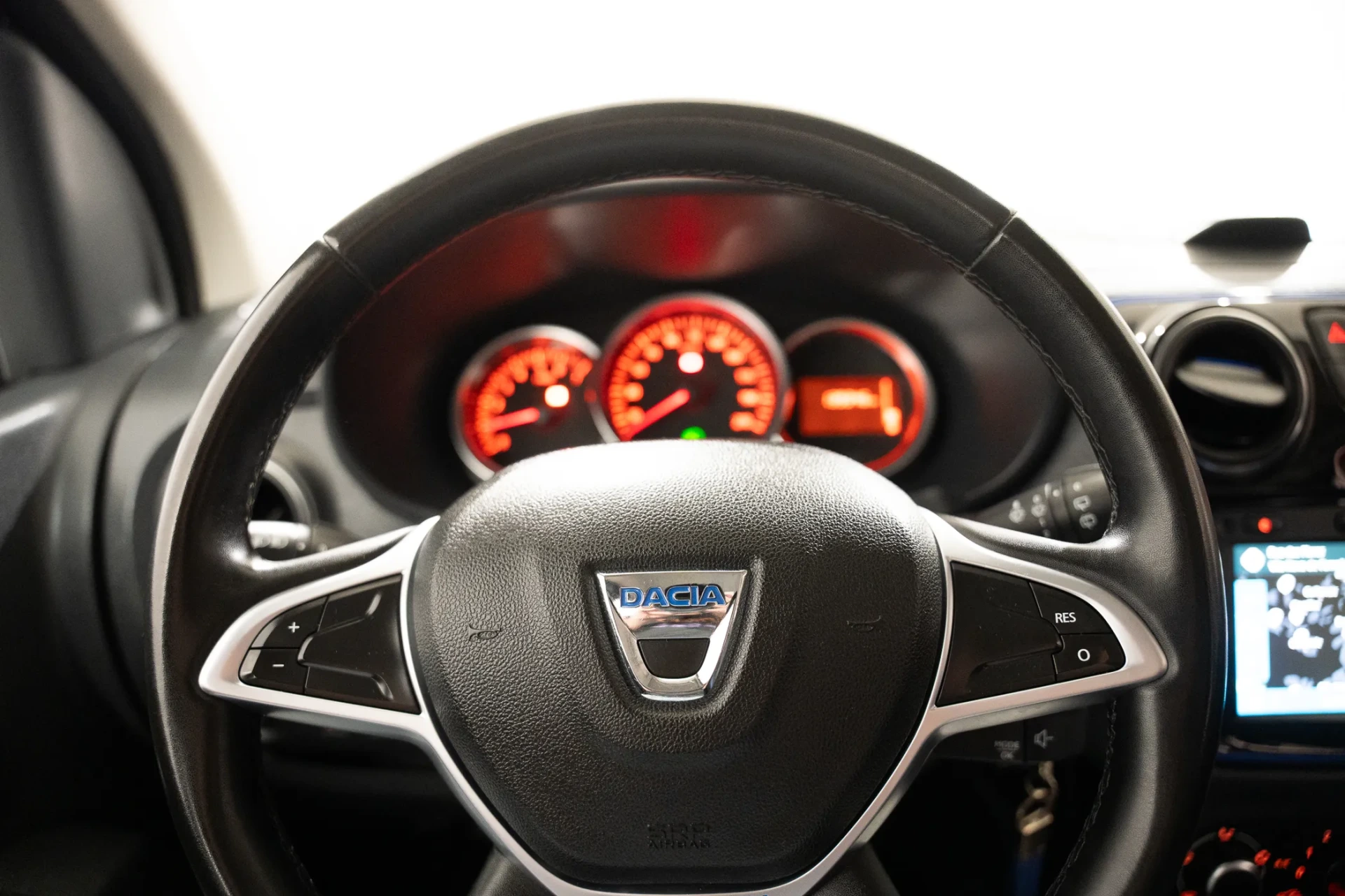 Dacia Lodgy 1.5 Blue dCi Stepway 7L 8