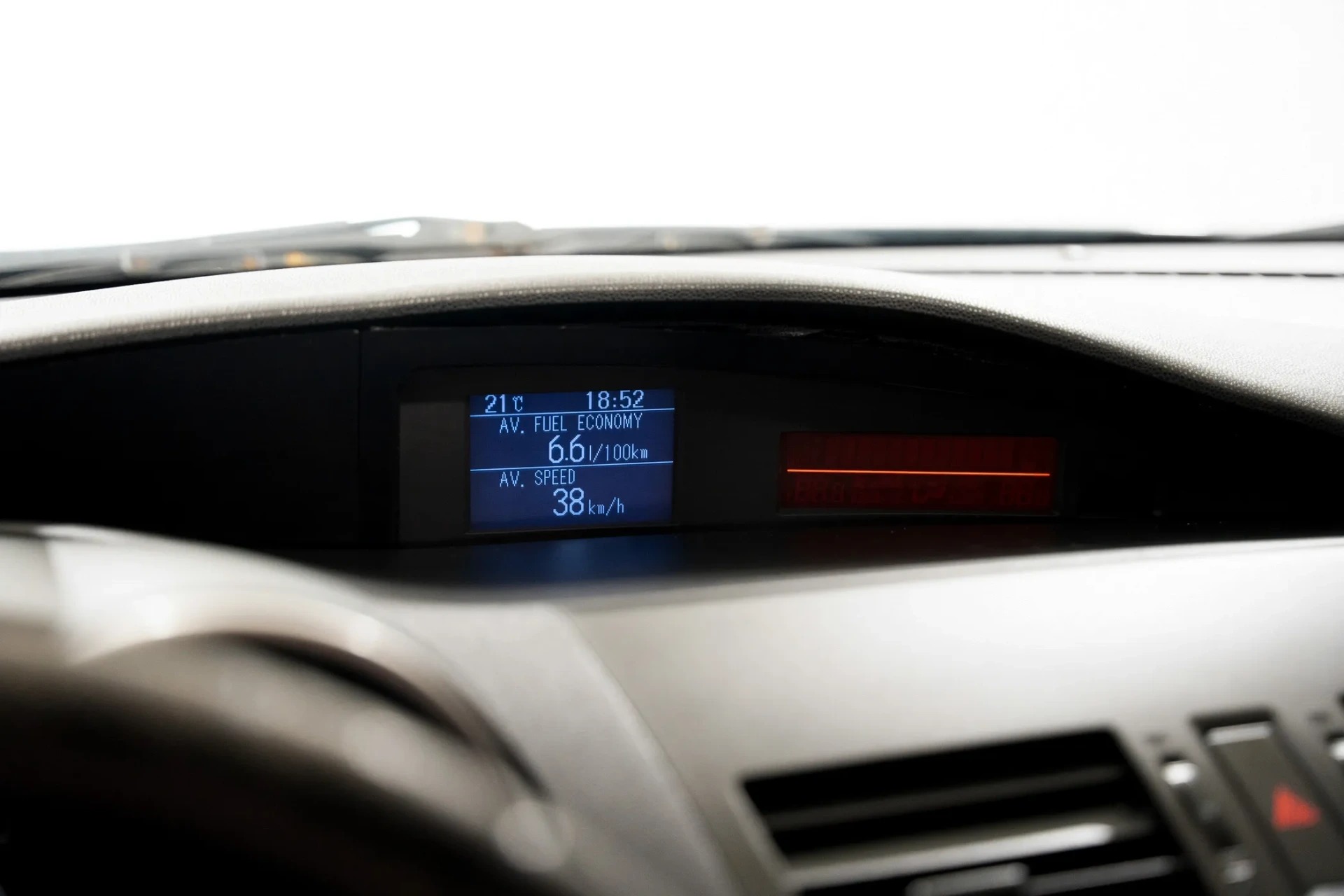 Mazda 3 MZ-CD 1.6 Exclusive 4