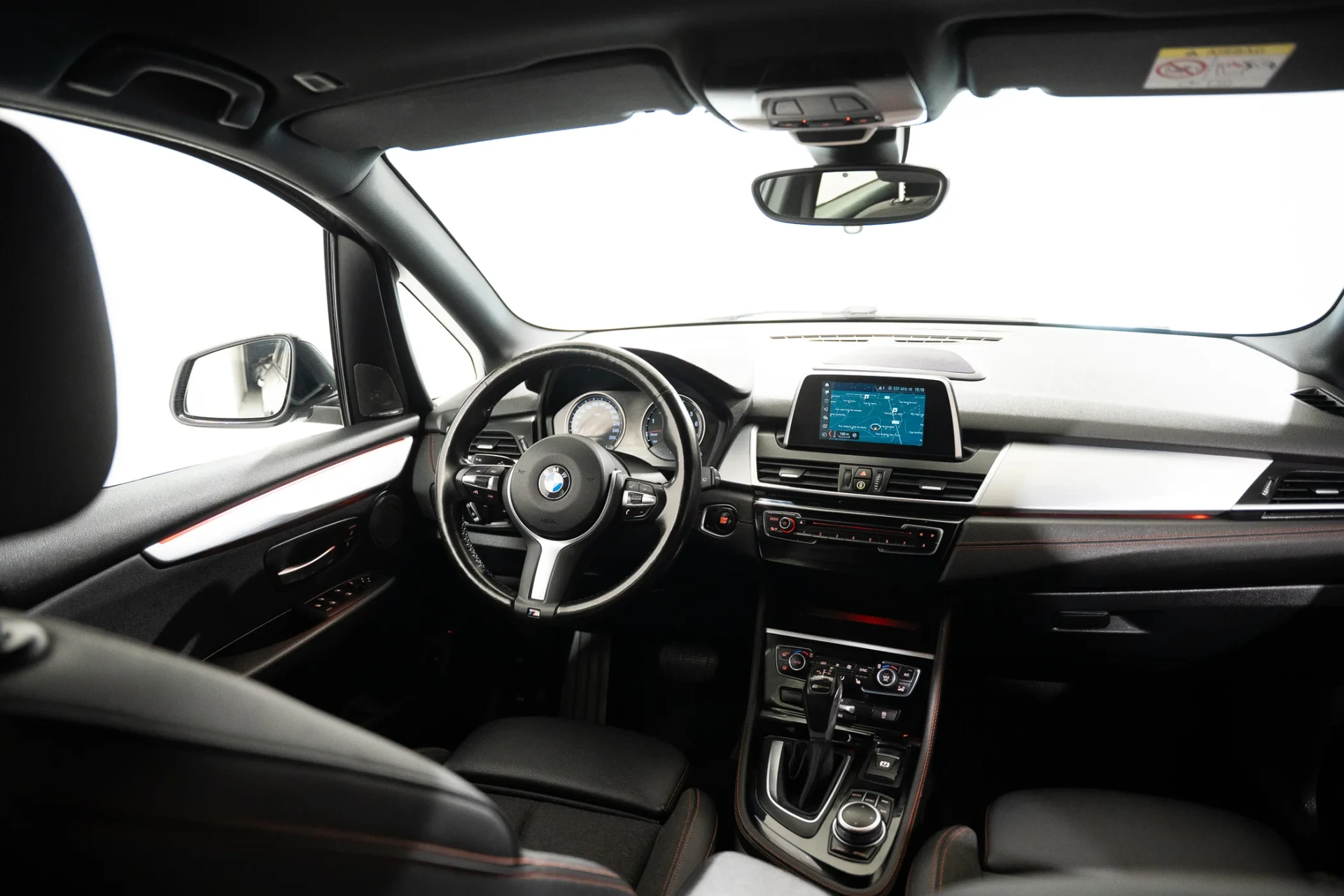 BMW 225xe Active Tourer Line Sport 7