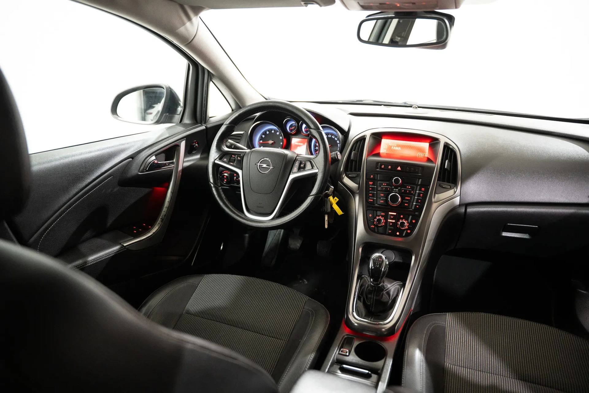 Opel Astra 1.4 Enjoy 9