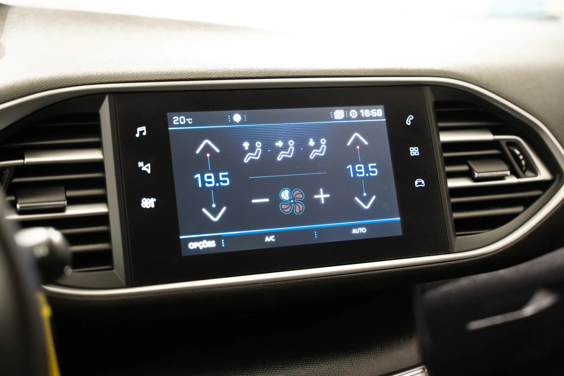 Peugeot 308 1.2 PureTech Style 11