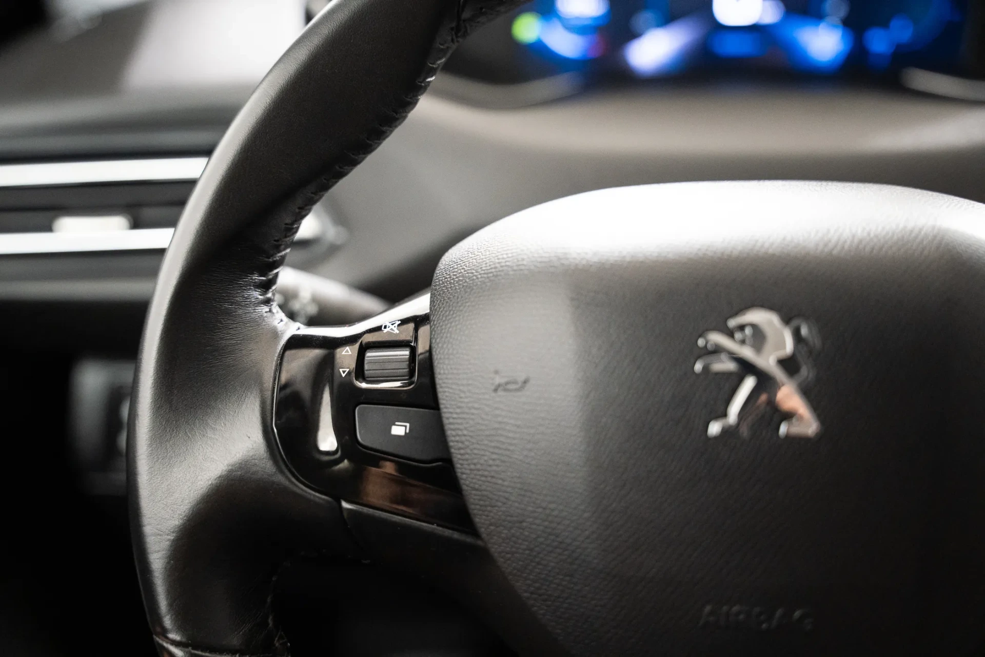 Peugeot 308 1.2 PureTech Style 17