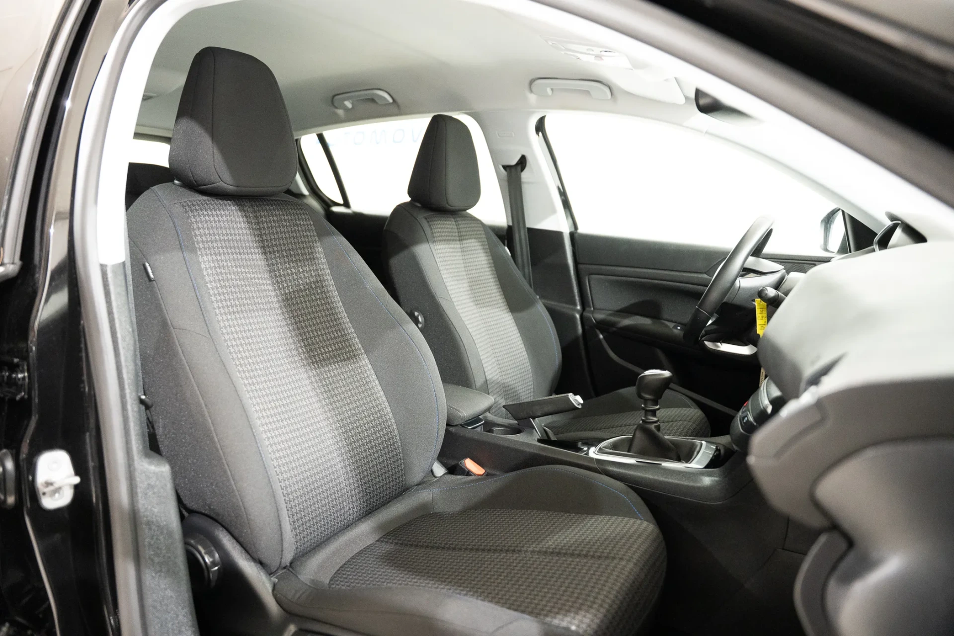Peugeot 308 1.2 PureTech Style 19
