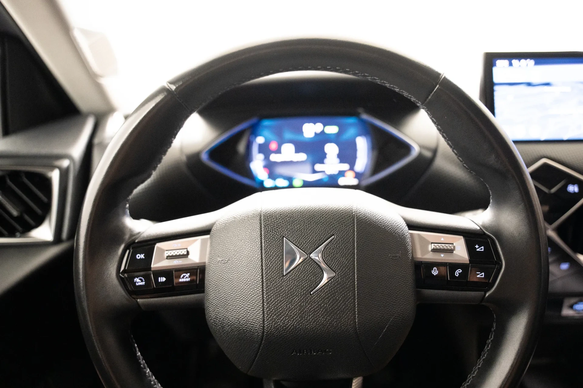 DS DS3 Crossback E-Tense Bastille 22