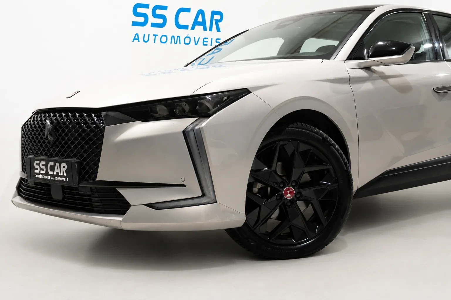 DS DS4 1.2 PureTech Performance Line EAT8 3